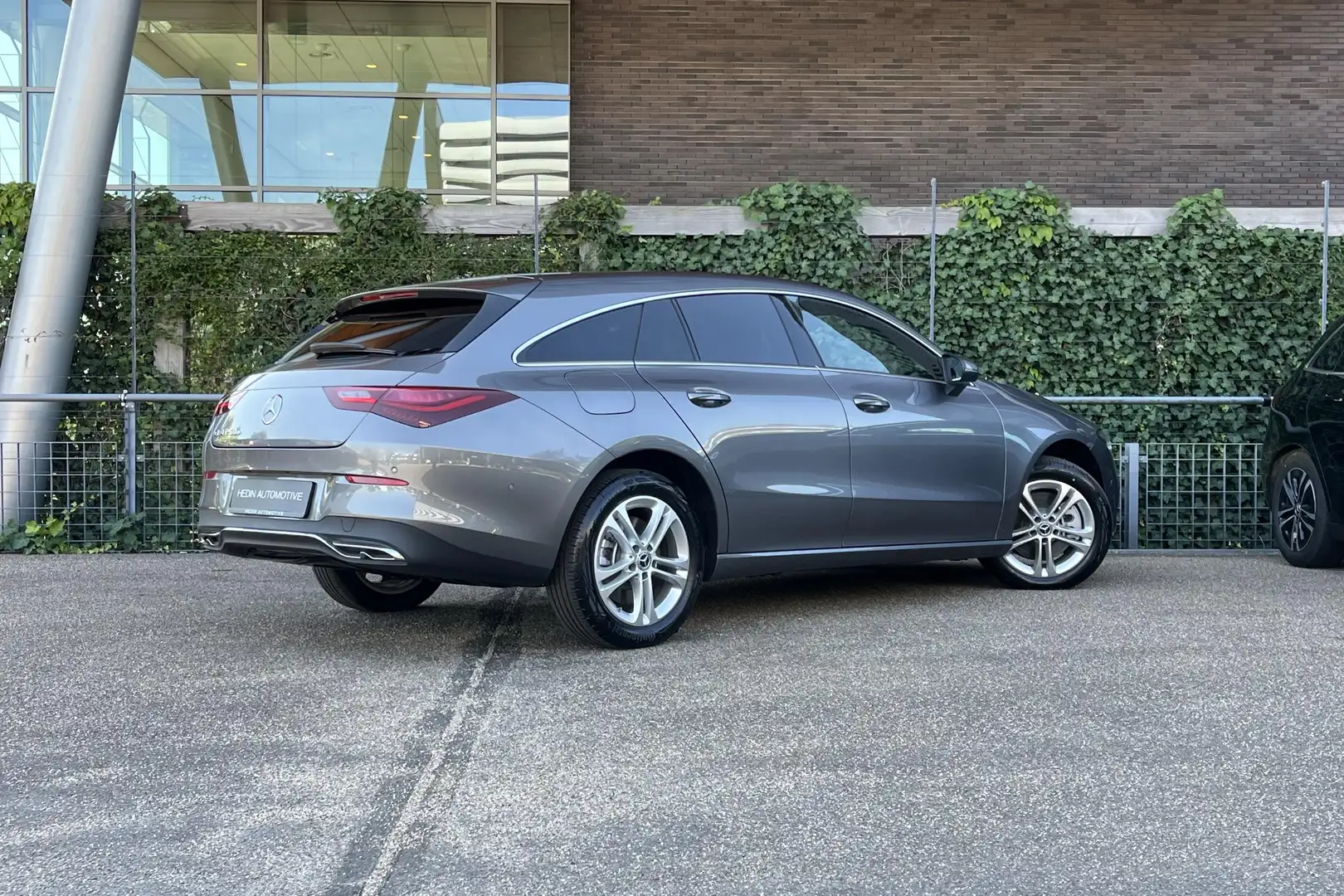 Mercedes-Benz CLA 250 CLA 250e Shooting Brake Automaat Business Line | D Grijs - 2