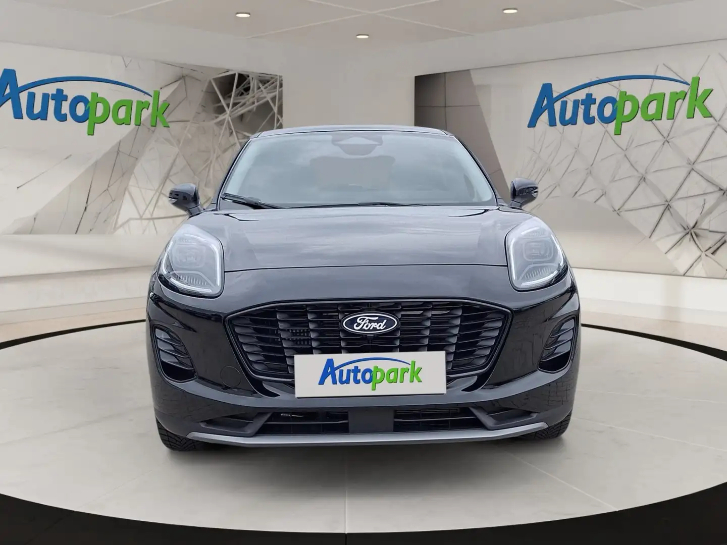 Ford Puma Titanium Schwarz - 2