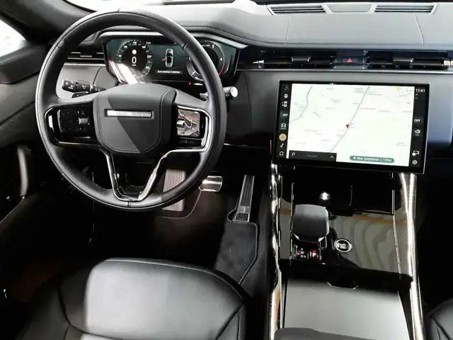 Land Rover Range Rover Sport view 10