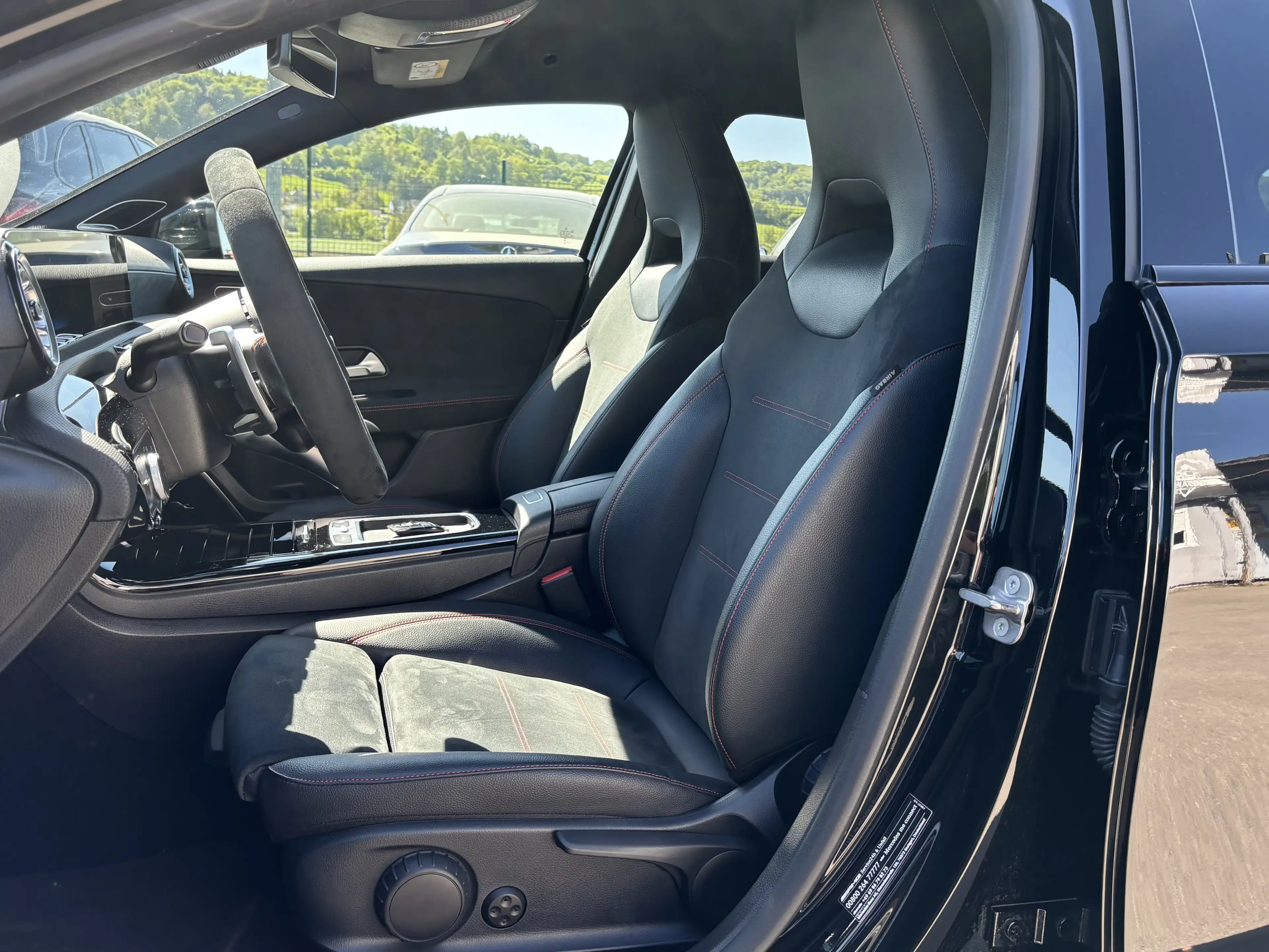 Mercedes-Benz A 45 AMG AMG A 45 S 4Matic+ AMG Speedshift DCT 8G — photo 11