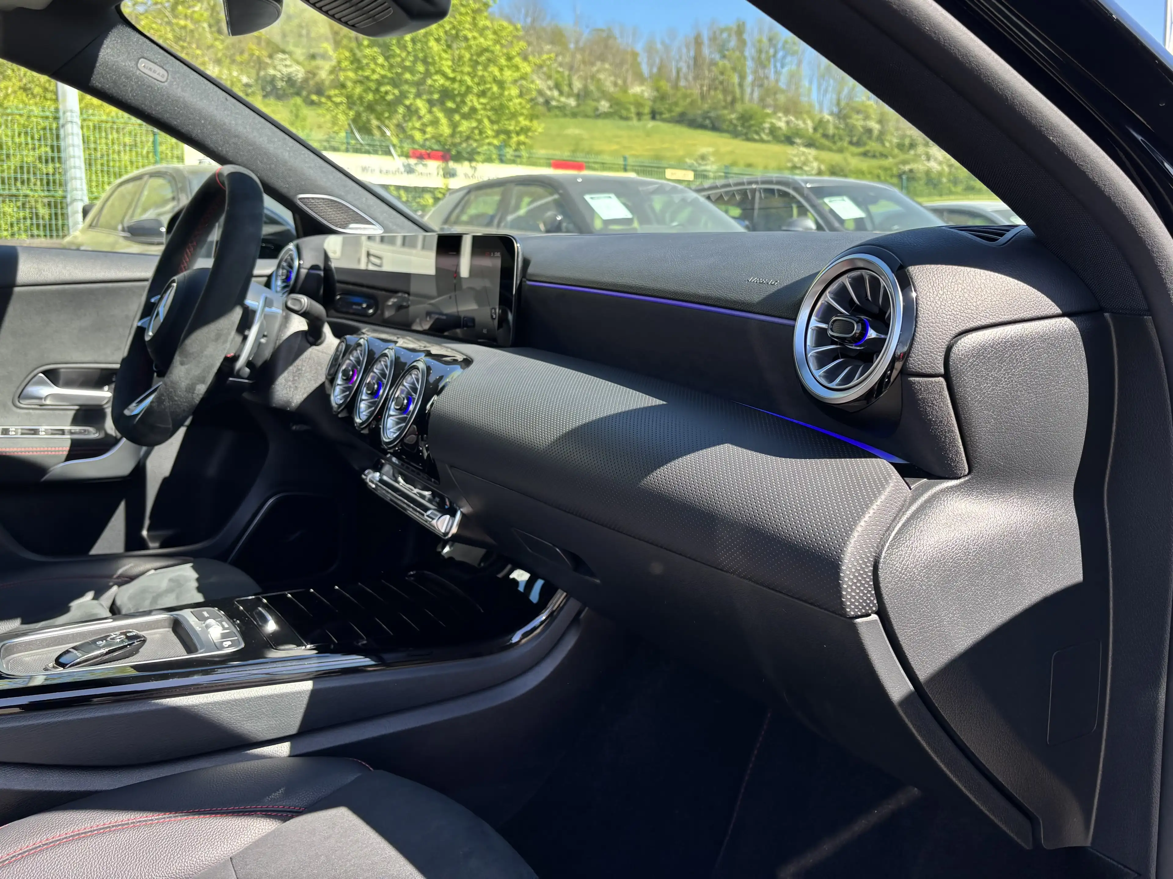 Mercedes-Benz A 45 AMG AMG A 45 S 4Matic+ AMG Speedshift DCT 8G — photo 12