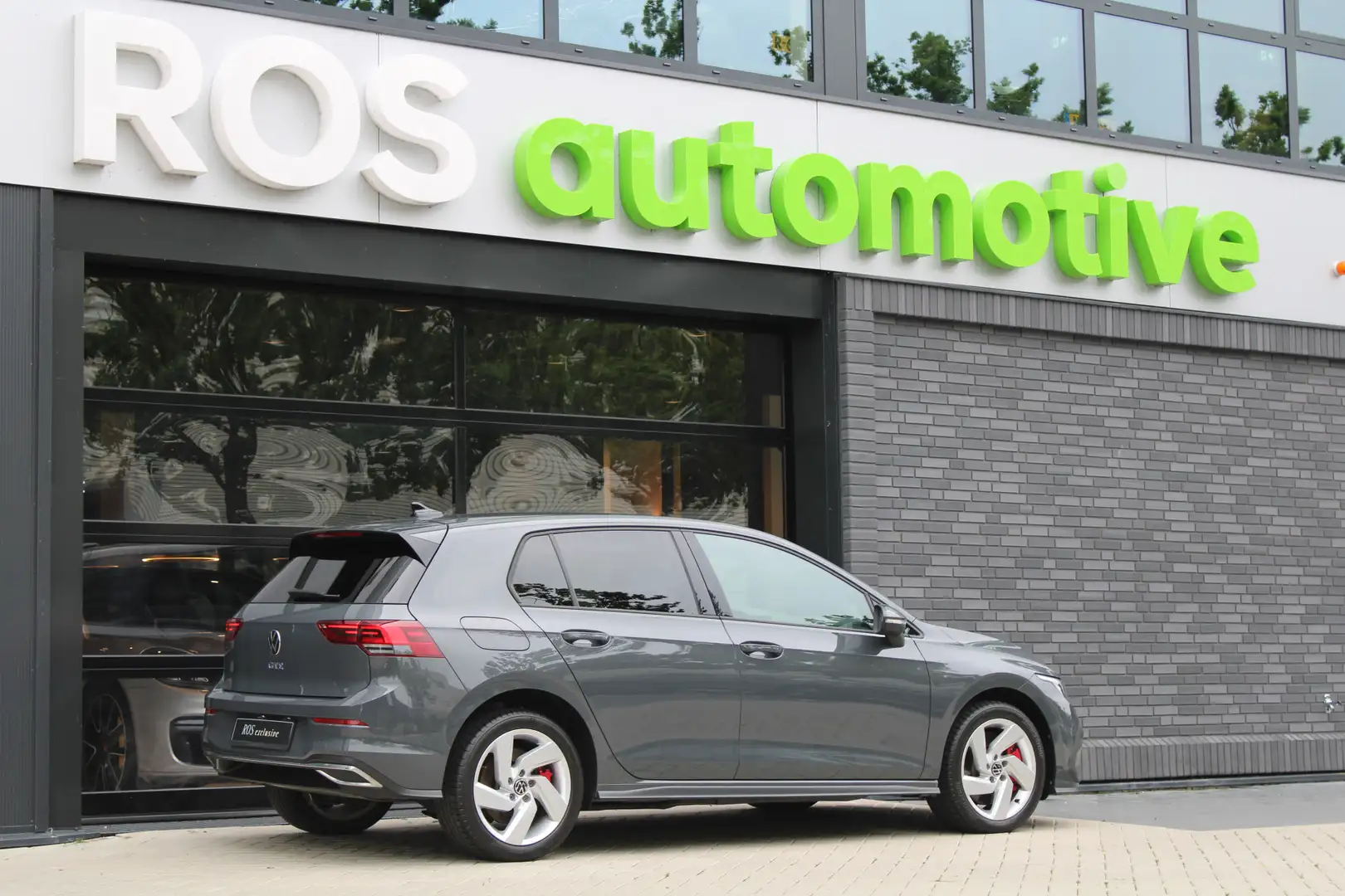 Volkswagen Golf GTE 1.4 eHybrid | KEYLESS | STOEL & STUURVERW | DODE H Grijs - 2