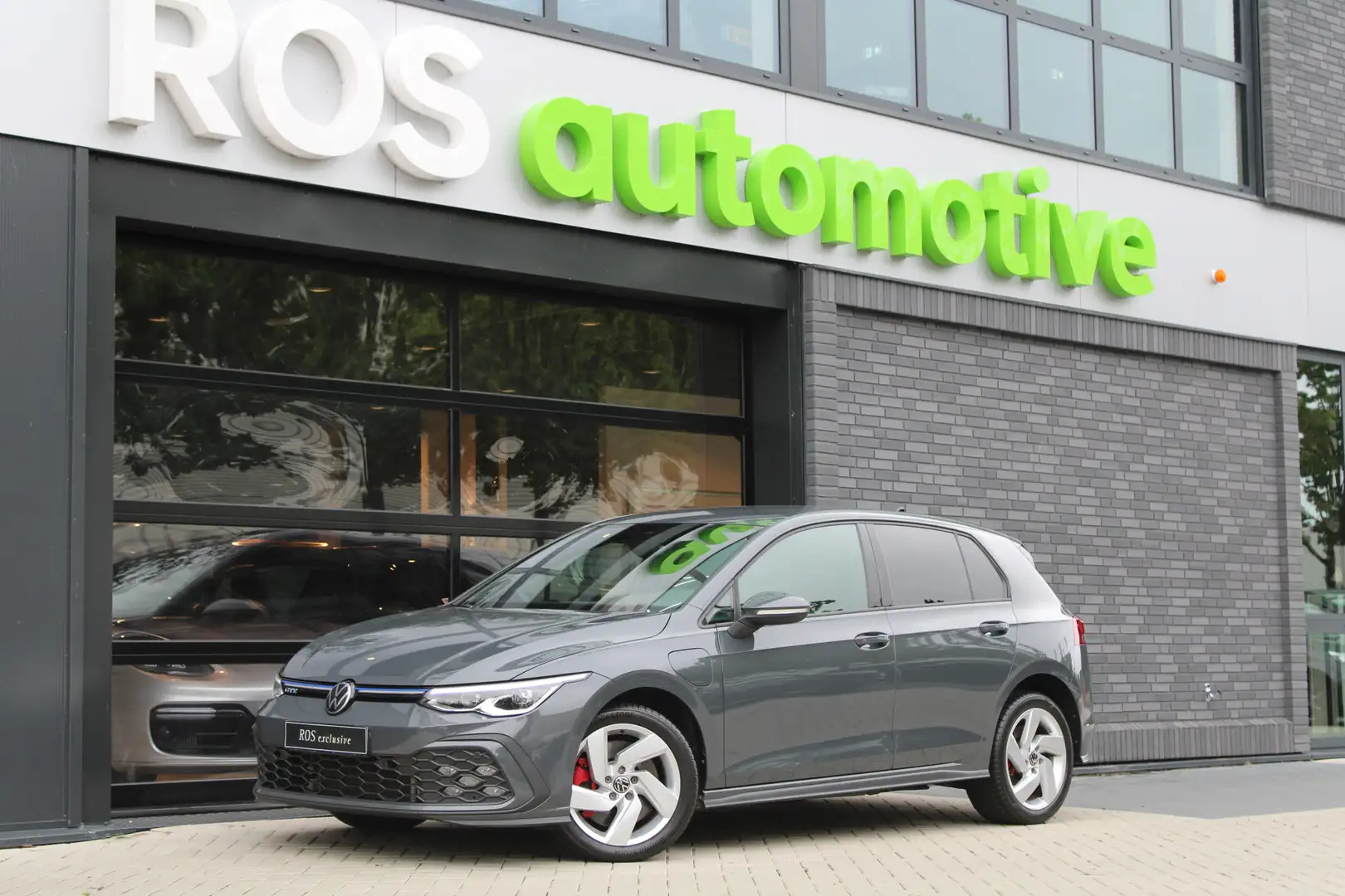 Volkswagen Golf GTE 1.4 eHybrid | KEYLESS | STOEL & STUURVERW | DODE H Grijs - 1