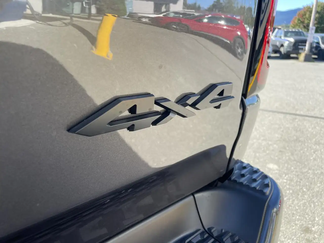 RAM 1500 снимка RAM 1500