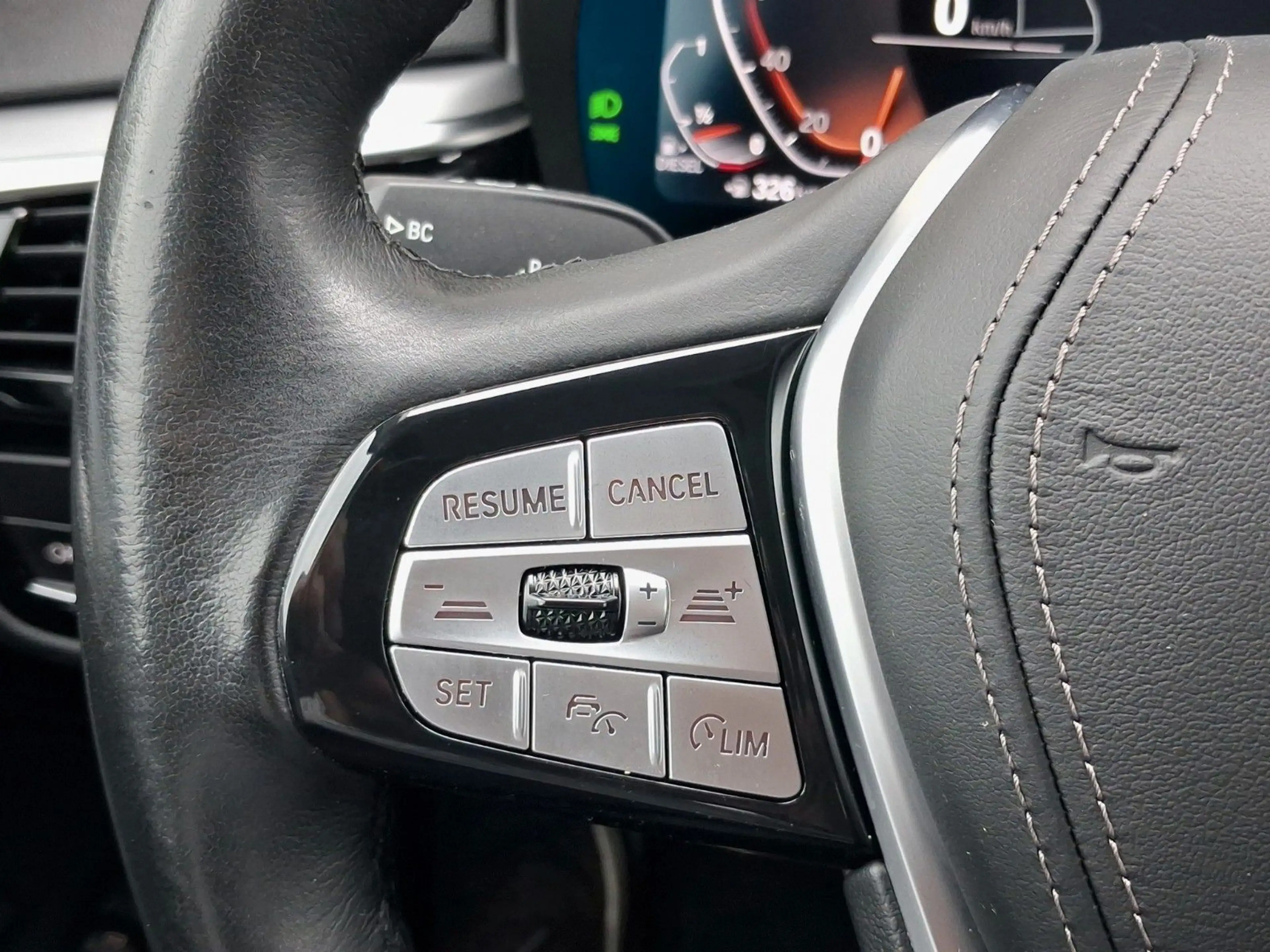 BMW 520 d Touring Aut.,Navi,Leder,LED,ACC,AHK,S-Heft — photo 14