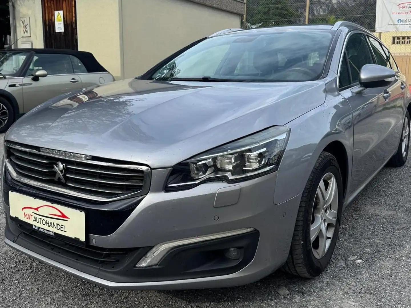 Peugeot 508 Business-Line Grau - 1