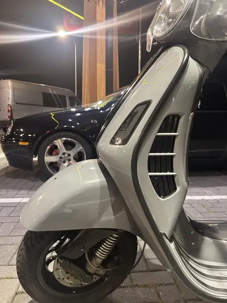 Piaggio GTS 125 - foto 5