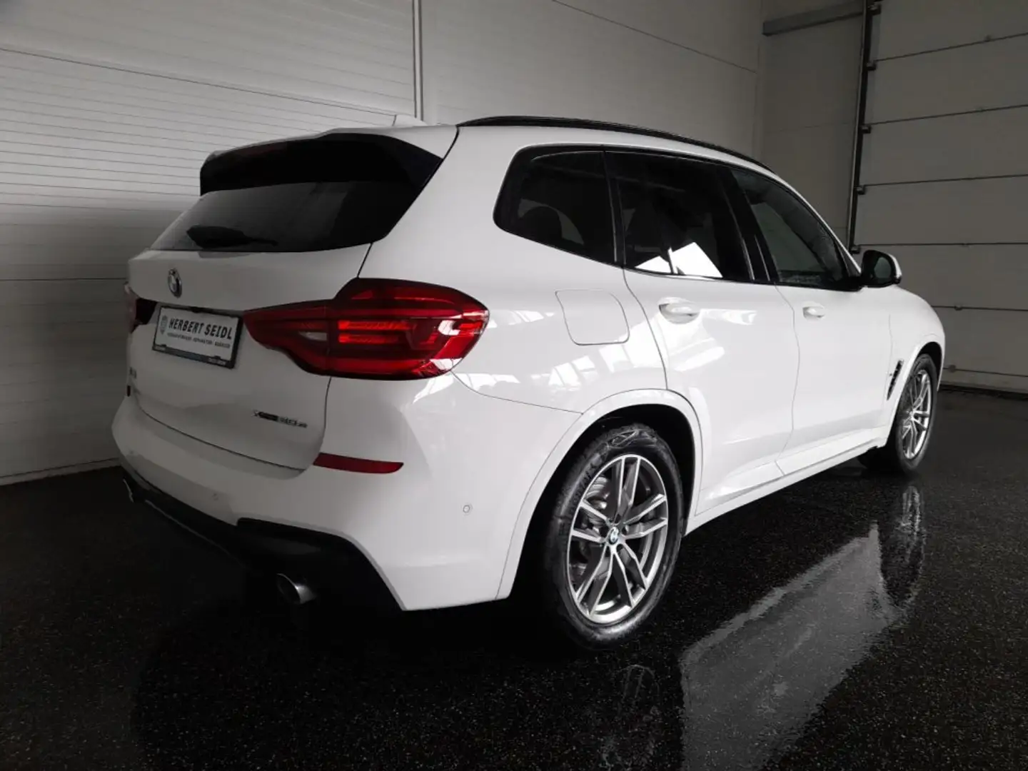 BMW X3 30e M-SPORT PHEV 4x4 Aut *19 ZOLL / VOLL LED / NAVI / LIVE COCKPIT PROF. / AHK & KAMERA / TEILLEDER / DCC / SOUND SYSTEM* Weiß - 2