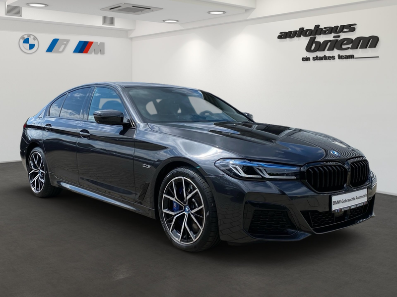 BMW 545 e xDrive Limousine — photo 2