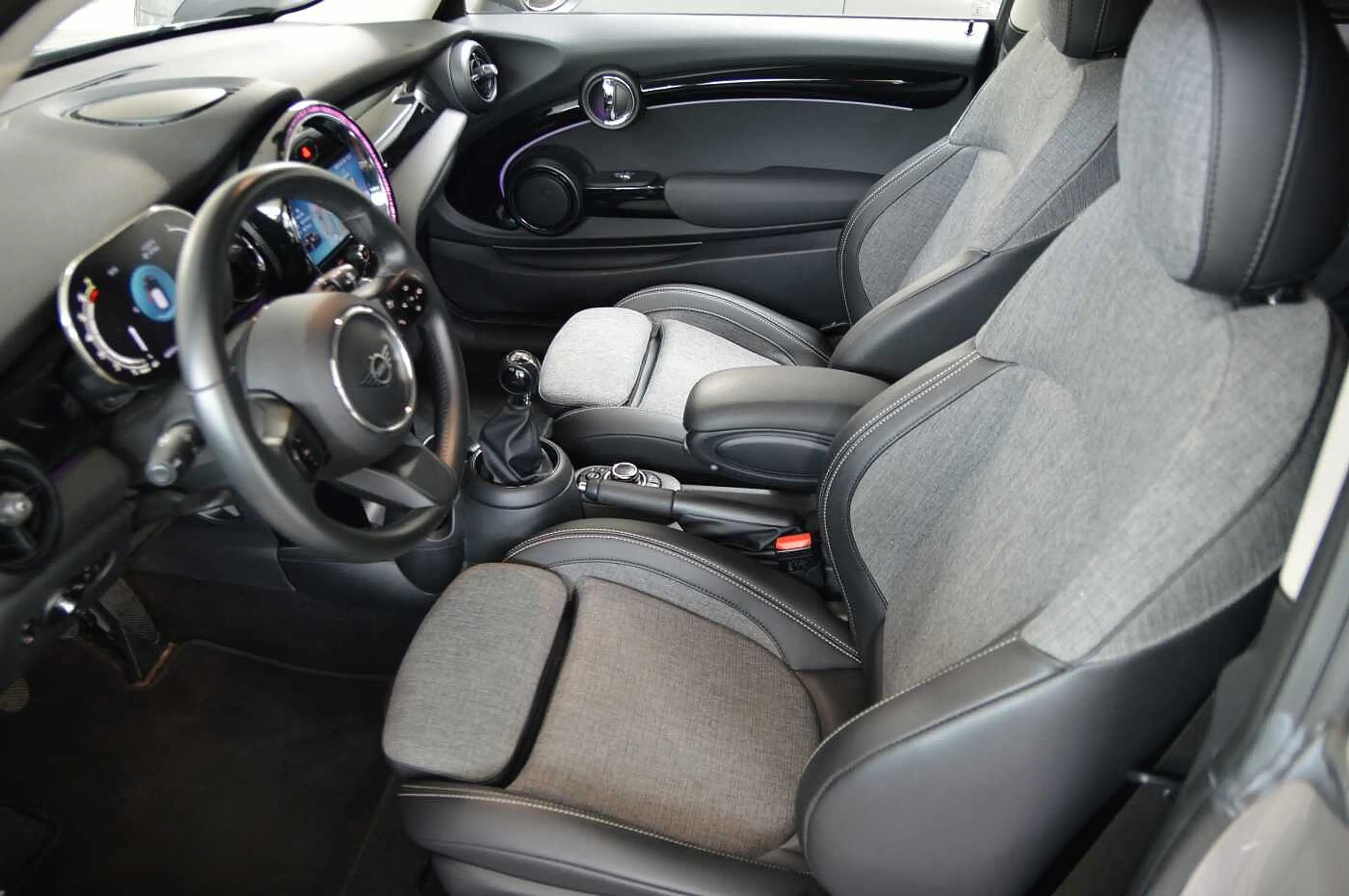 MINI One 3-TÜRER Navi, `17 LM-F — photo 9