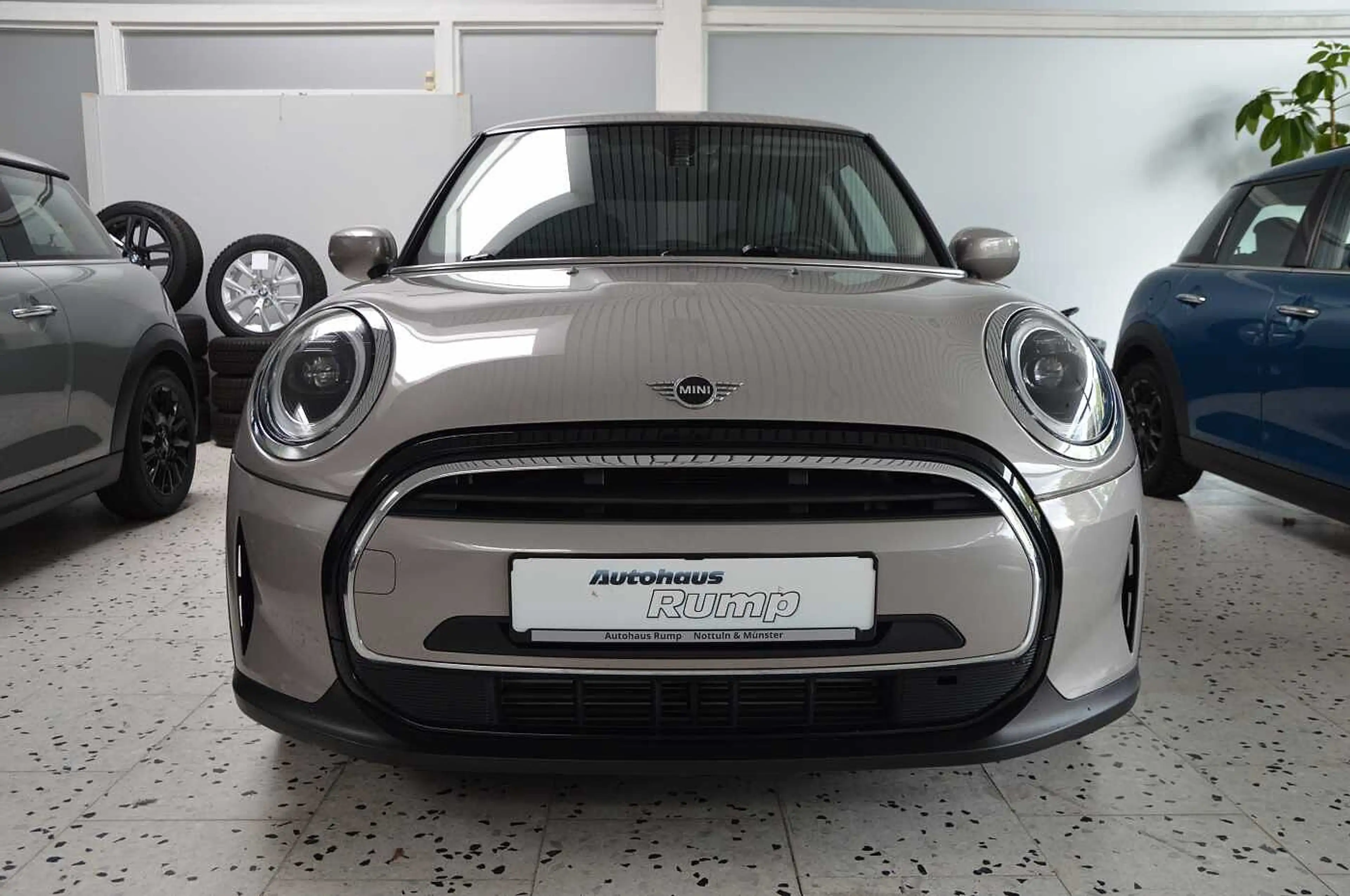 MINI One 3-TÜRER Navi, `17 LM-F — photo 3