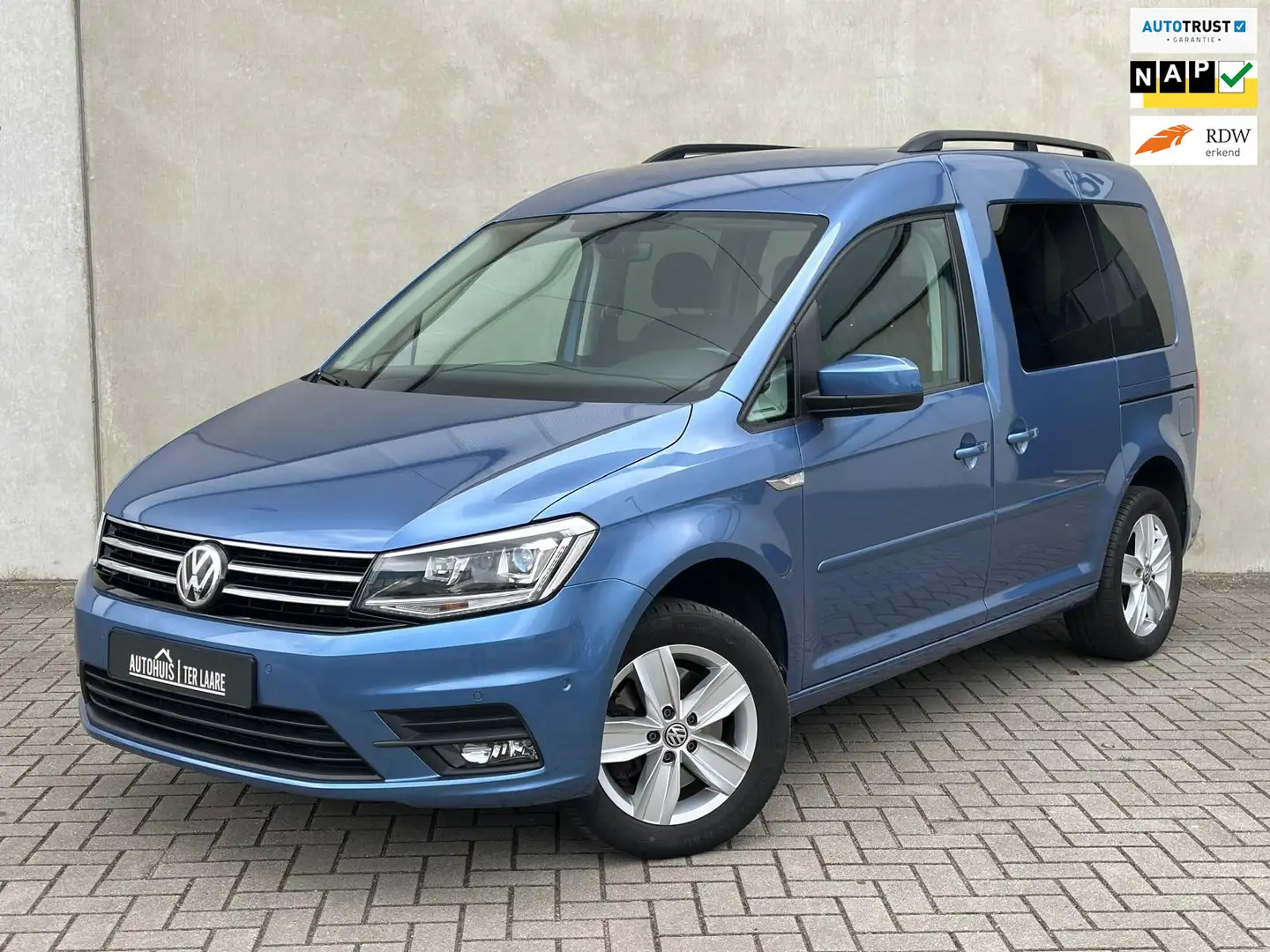 Volkswagen Caddy 1.4 TSI Highline Xenon CarPlay Clima ACC Blau - 1