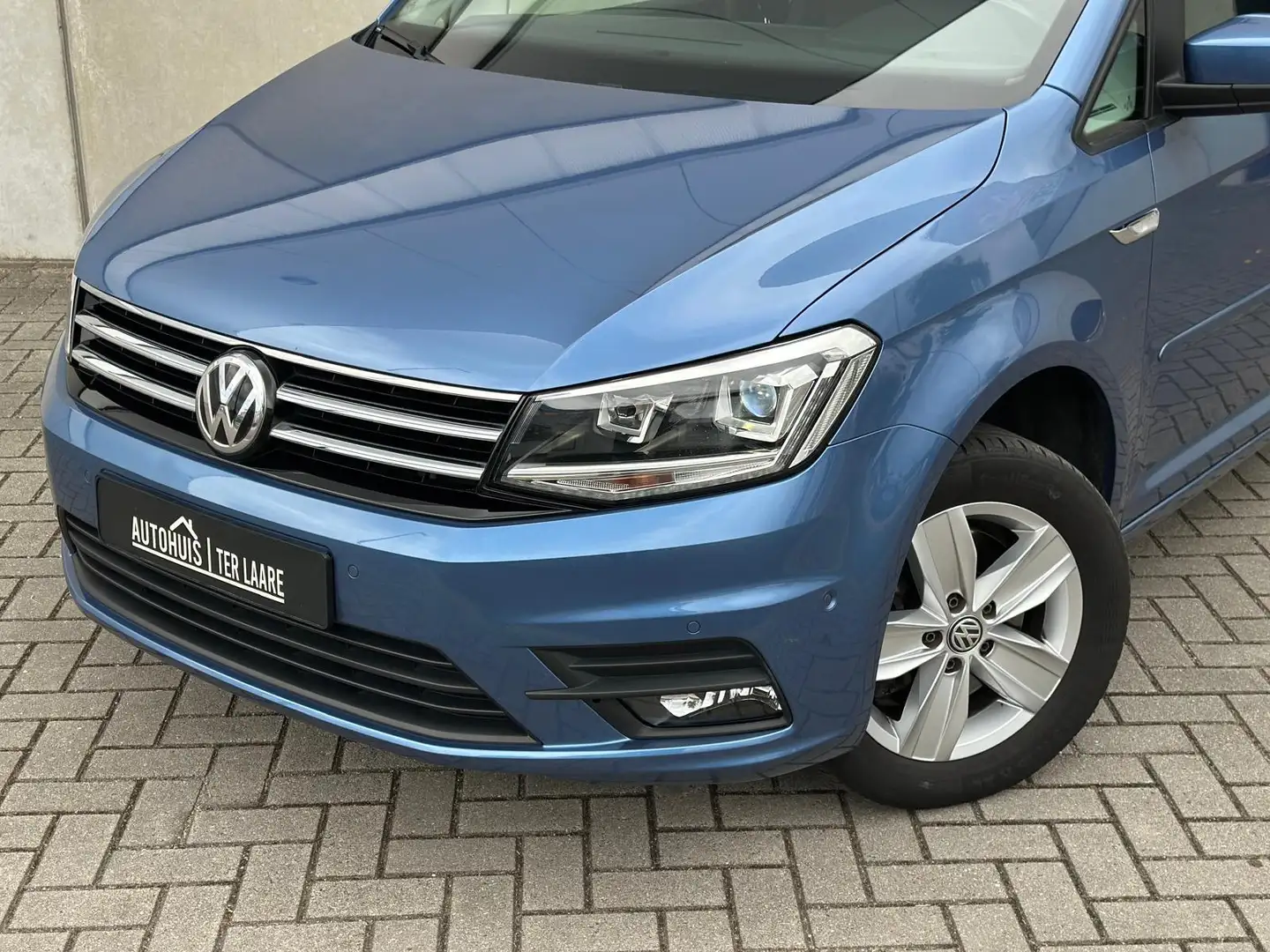 Volkswagen Caddy 1.4 TSI Highline Xenon CarPlay Clima ACC Blau - 2