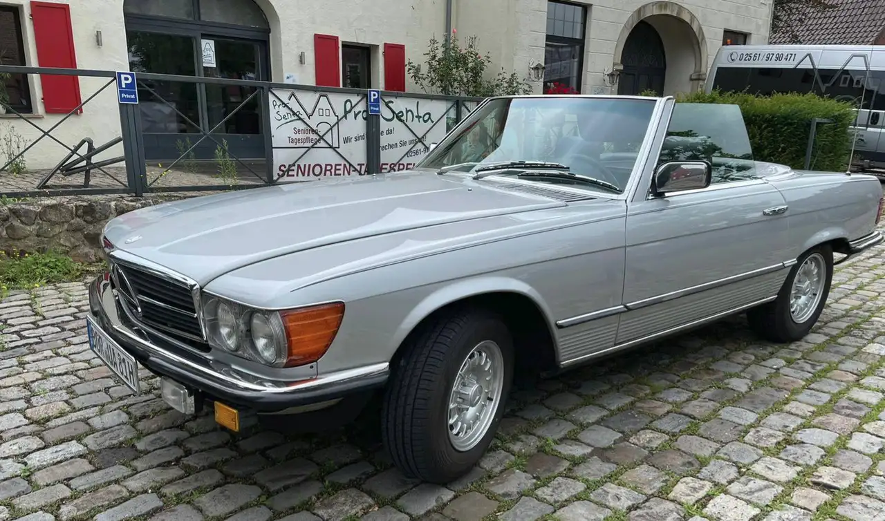 Mercedes-Benz SL 380, foto 1