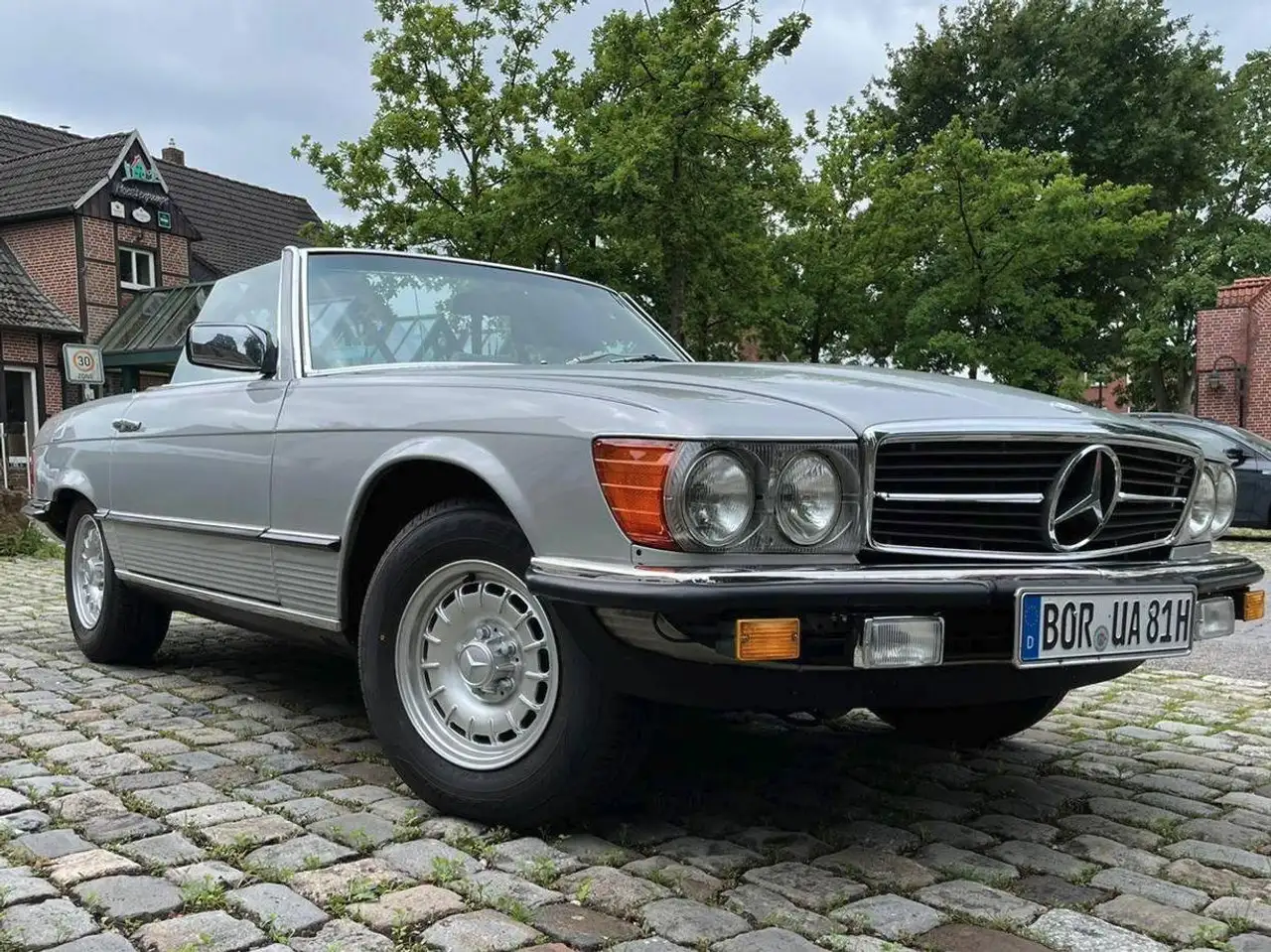Mercedes-Benz SL 380, foto 3