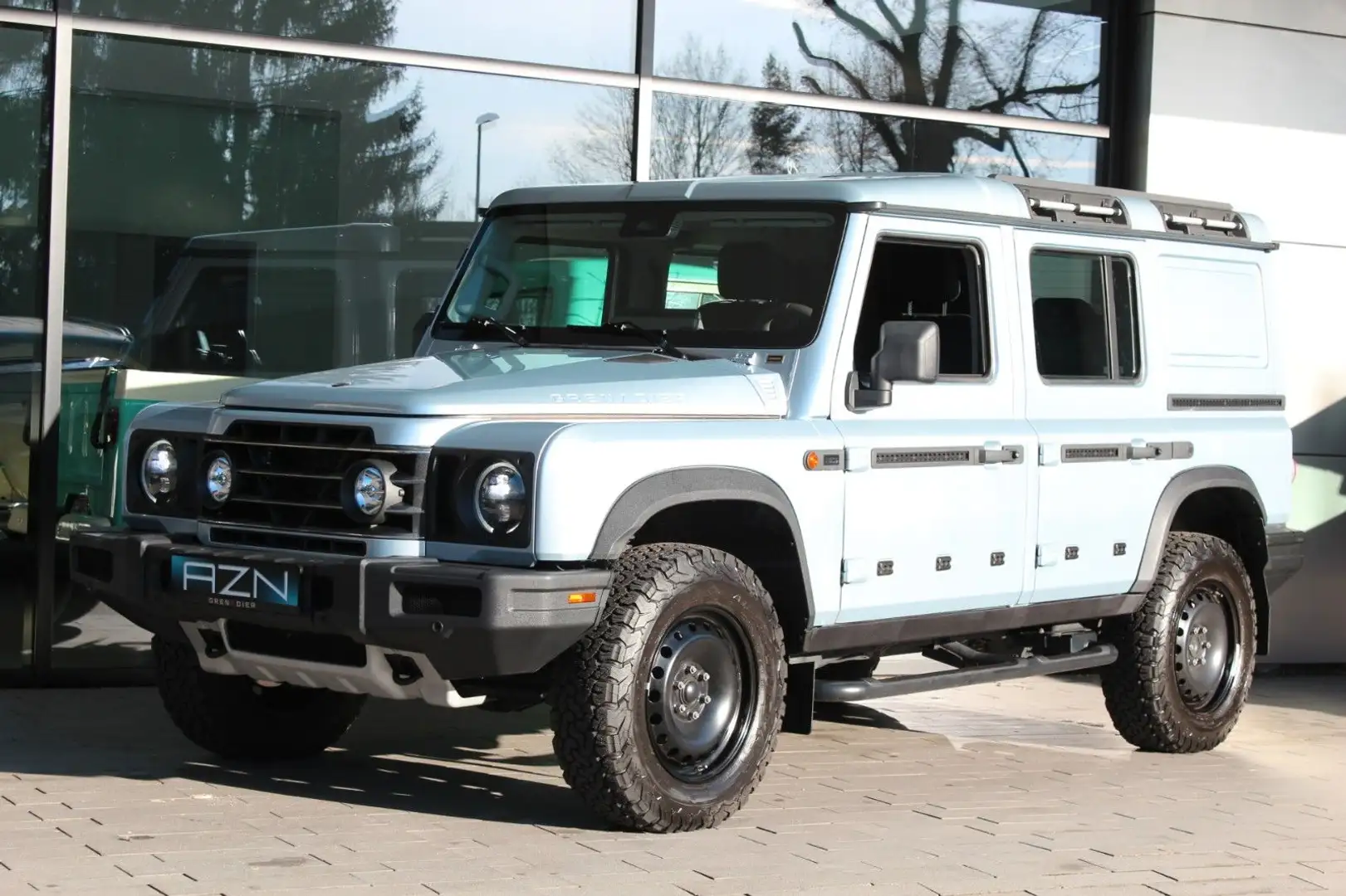 Ineos Grenadier Station Wagon mit Winde Silber - 1