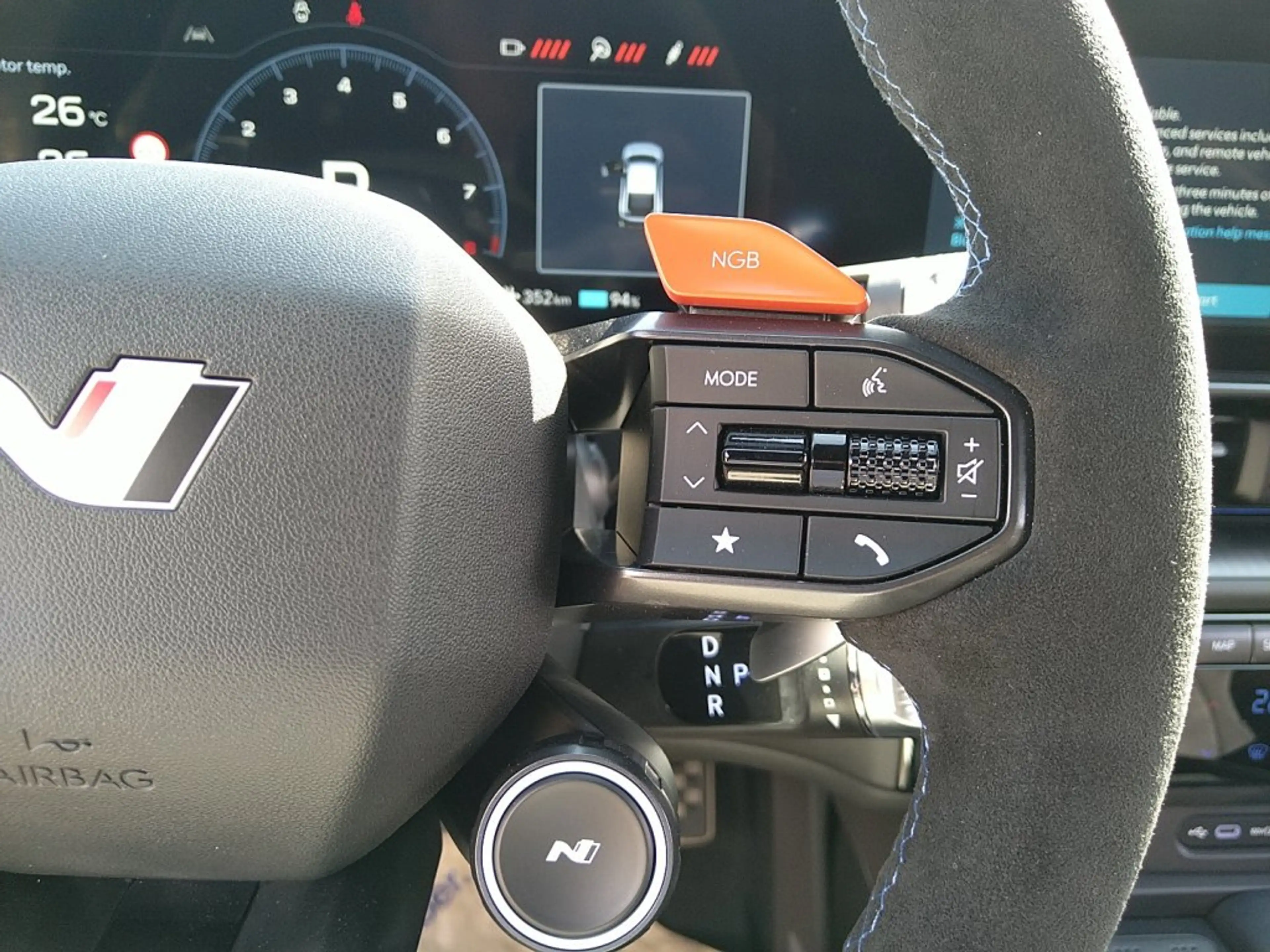 Hyundai IONIQ 6 N 84 kWh 4WD N-Sitzp. One of 35 — photo 14