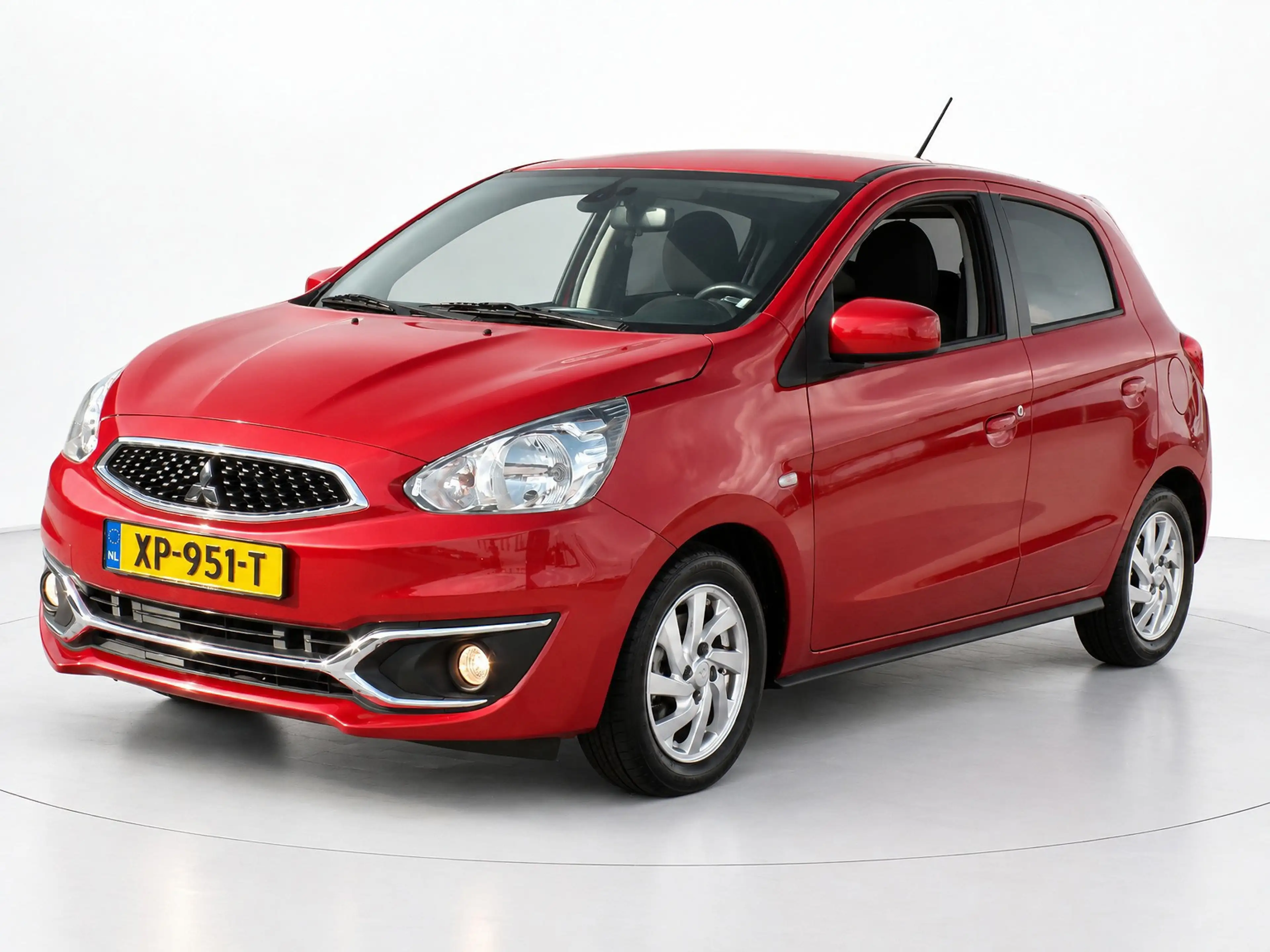 Mitsubishi Space Star 1.0 Active|Navi|Carplay|Airco|Orig. NL — photo 4