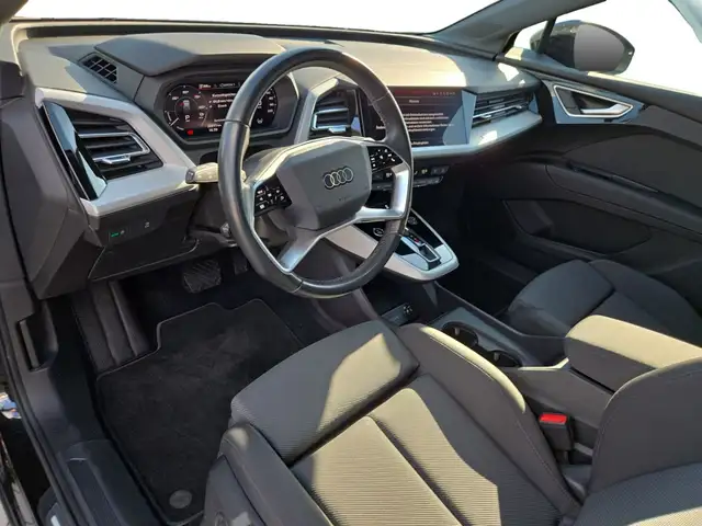 Audi Q4 E-Tron view 4