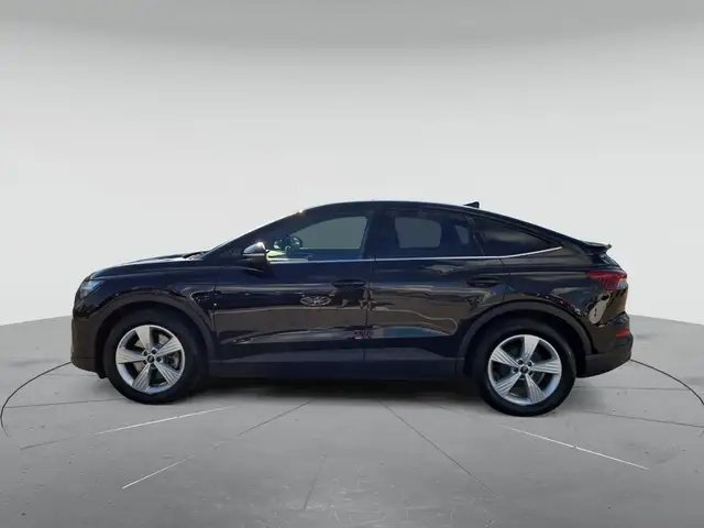 Audi Q4 E-Tron view 6