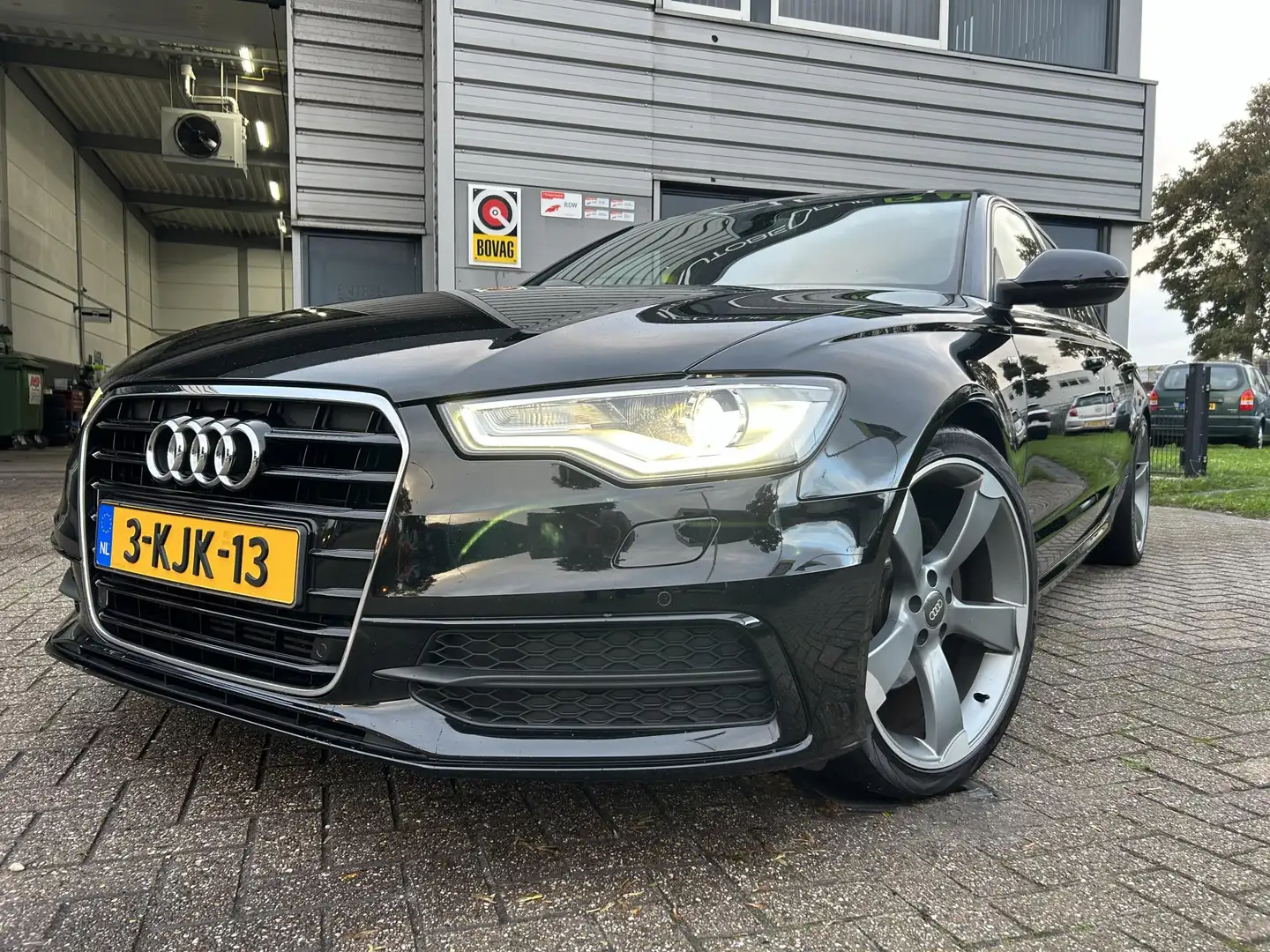 Audi A6 Limousine 2.0 TFSI S-Line Noir - 2