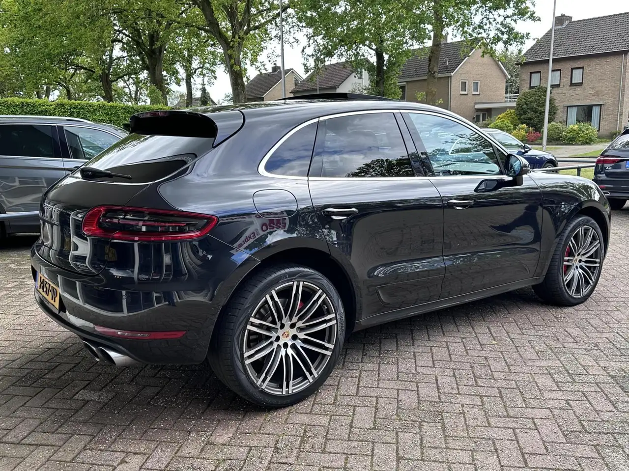 PORSCHE MACAN 3.6 TURBO 400CH 4X4 BVA - CAMÉRA D'AIDE AU STATIONNEMENT - HAYON ARRIÈRE ÉLECTRIQUE - SELLERIE CUIR - SPORTCHRONO - BOSE