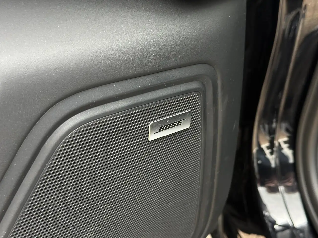 PORSCHE MACAN 3.6 TURBO 400CH 4X4 BVA - CAMÉRA D'AIDE AU STATIONNEMENT - HAYON ARRIÈRE ÉLECTRIQUE - SELLERIE CUIR - SPORTCHRONO - BOSE