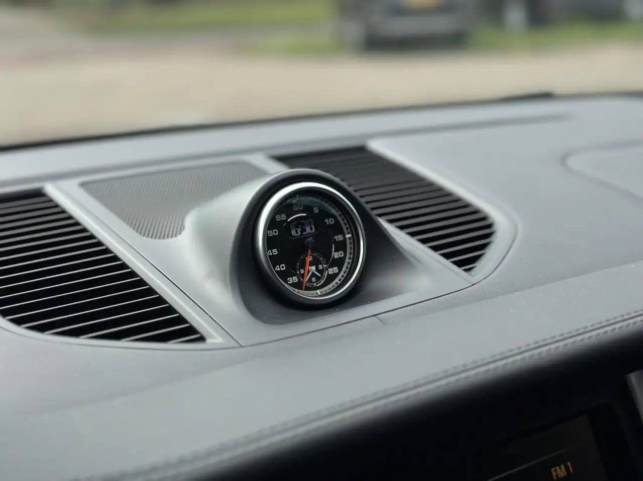 PORSCHE MACAN 3.6 TURBO 400CH 4X4 BVA - CAMÉRA D'AIDE AU STATIONNEMENT - HAYON ARRIÈRE ÉLECTRIQUE - SELLERIE CUIR - SPORTCHRONO - BOSE