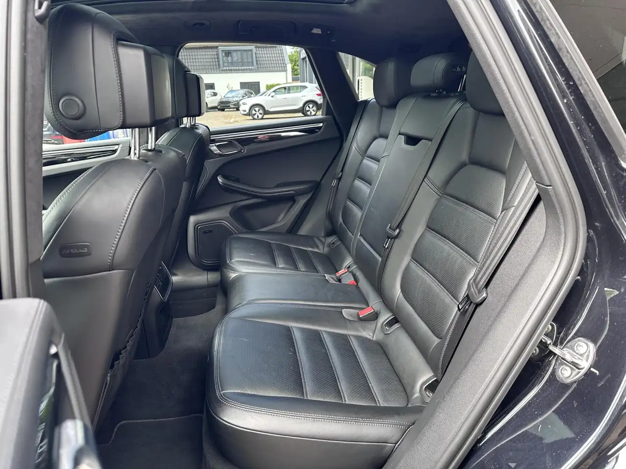 PORSCHE MACAN 3.6 TURBO 400CH 4X4 BVA - CAMÉRA D'AIDE AU STATIONNEMENT - HAYON ARRIÈRE ÉLECTRIQUE - SELLERIE CUIR - SPORTCHRONO - BOSE