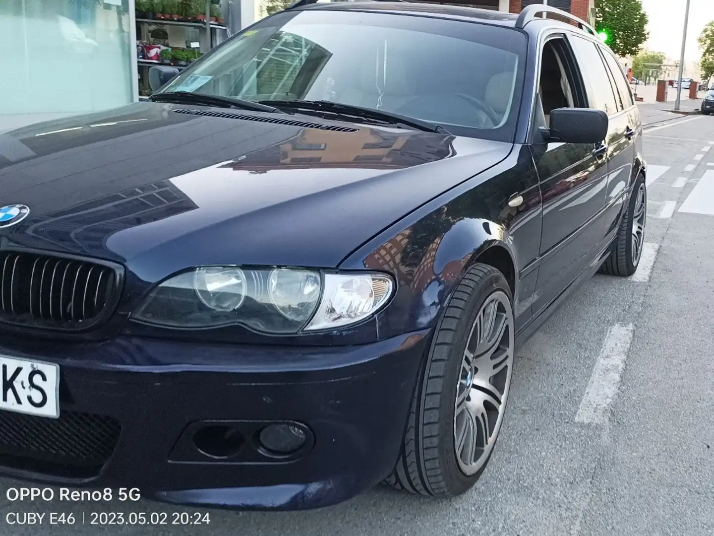 BMW 330 330d Touring - 1