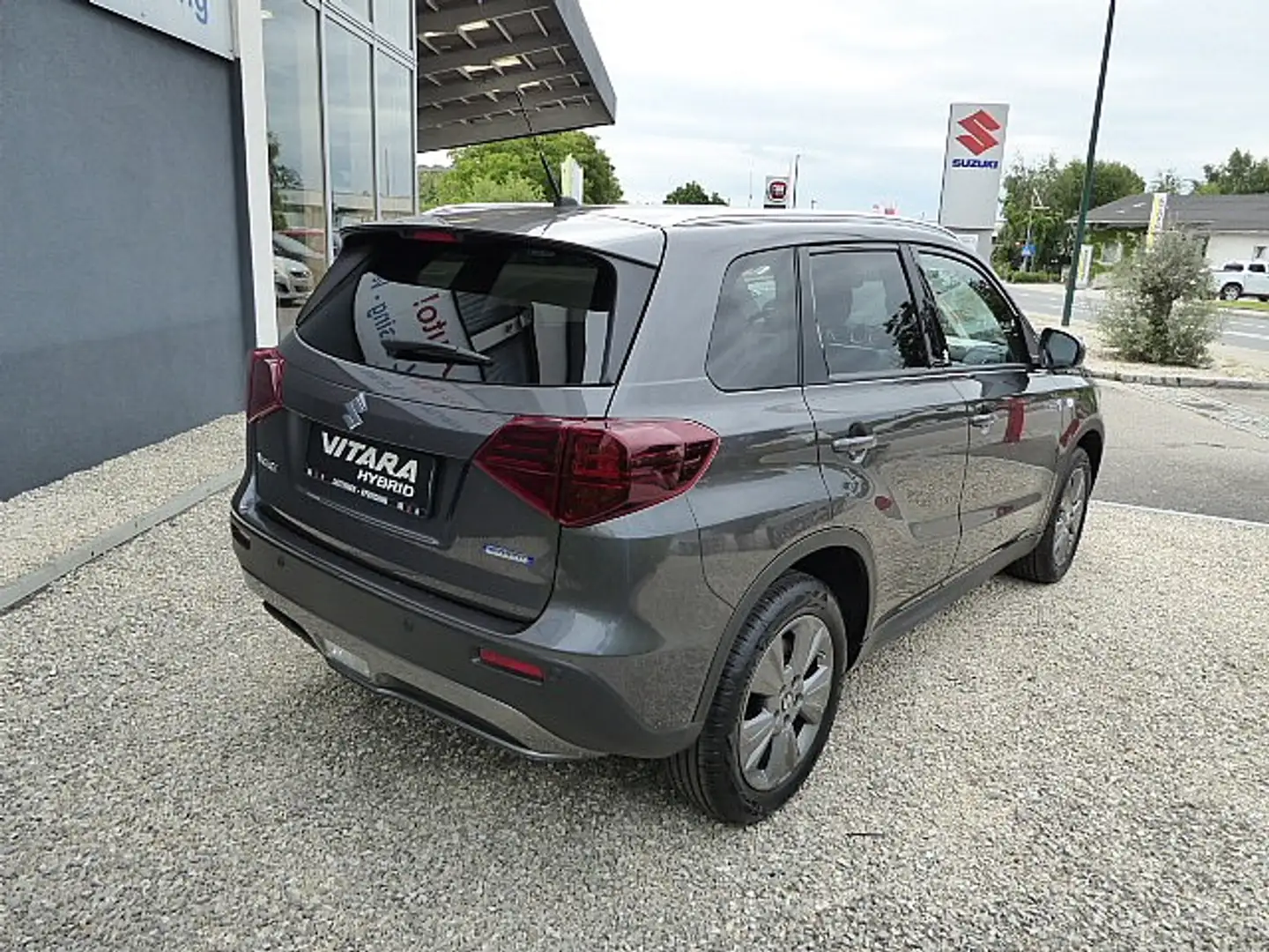 Suzuki Vitara 1,4 DITC Hybrid ALLGRIP shine Grau - 2