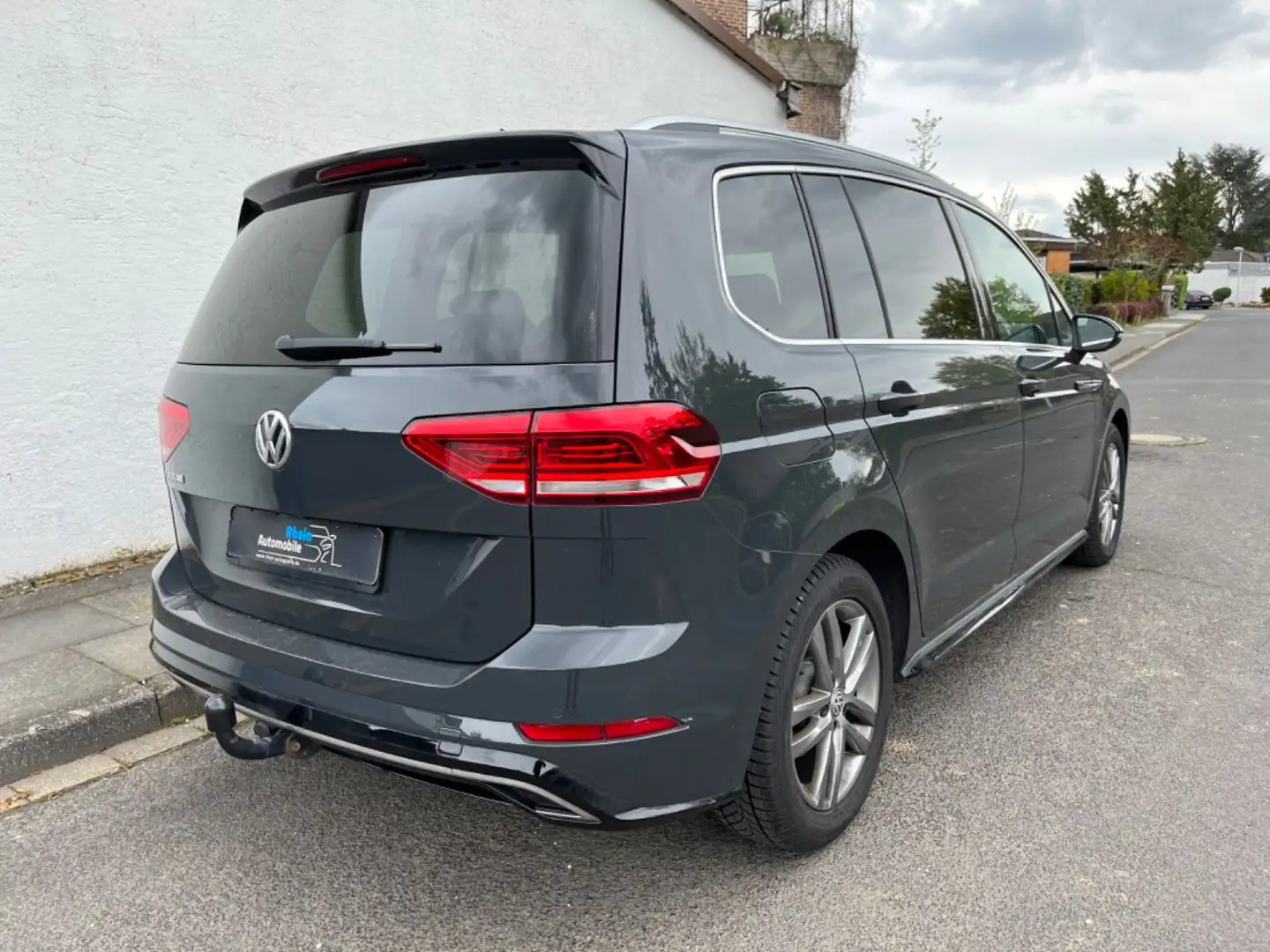 Volkswagen Touran 1.6 TDI DSG R LINE NAVI LED ALCANTARA ACC Grau - 2
