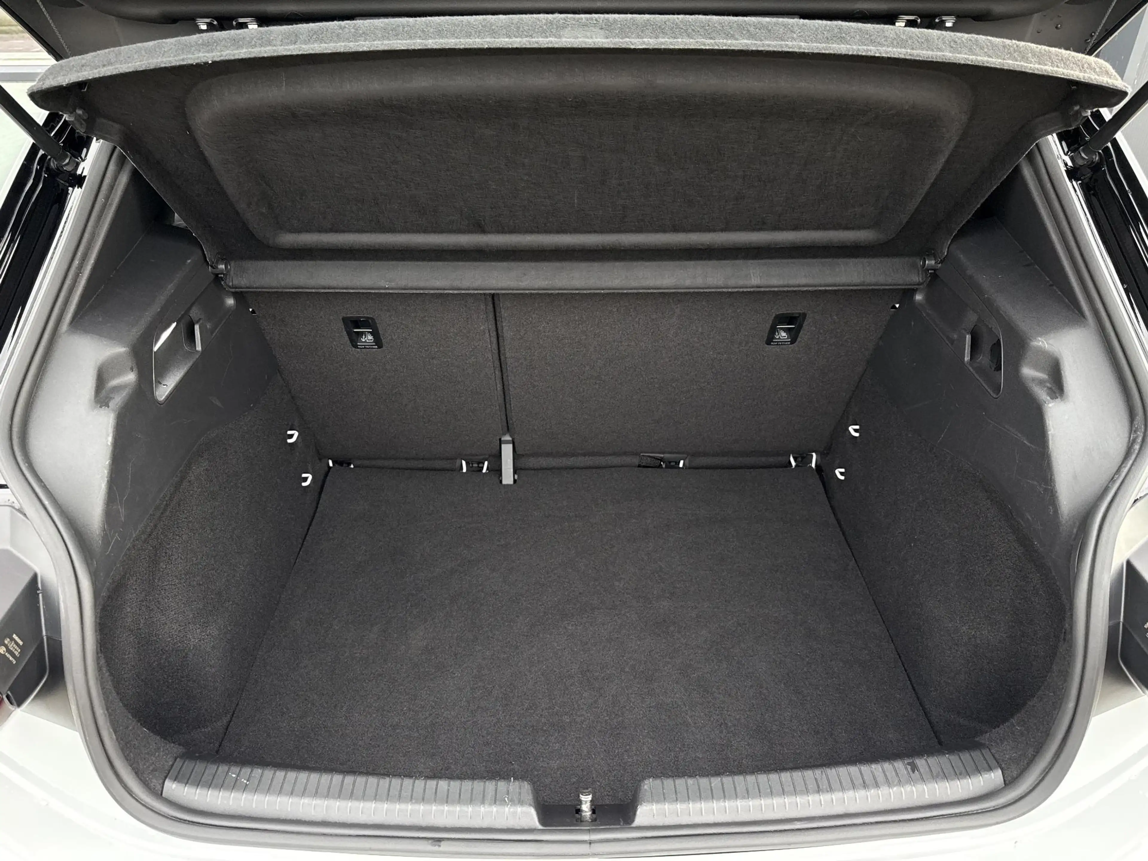 Volkswagen ID.3 First 58 kWh ✓SOH 90.4% ✓Full LED ✓Sfeerverlichtin — photo 35