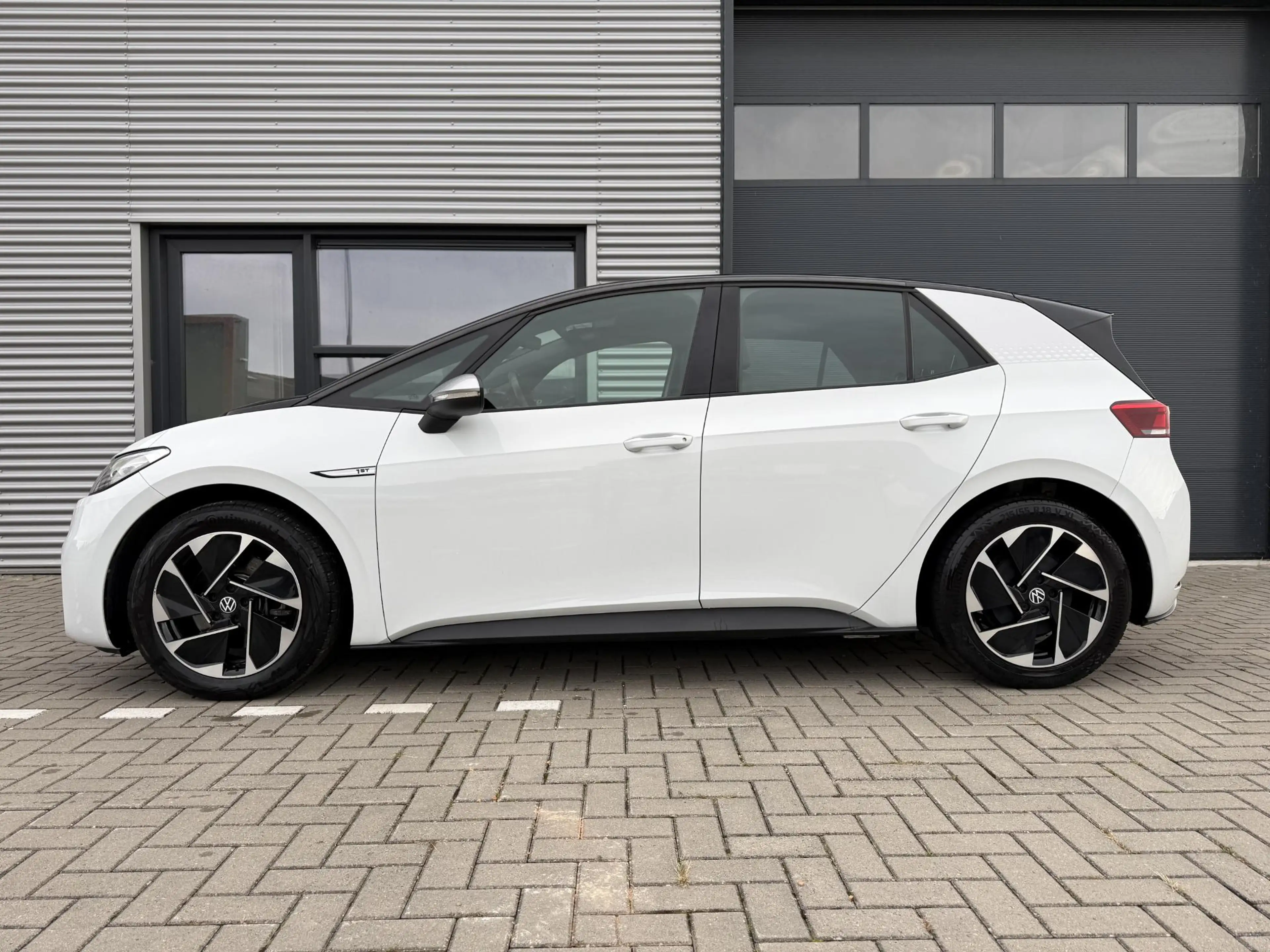 Volkswagen ID.3 First 58 kWh ✓SOH 90.4% ✓Full LED ✓Sfeerverlichtin — photo 5