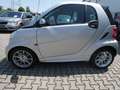 smart forTwo fortwo coupe Micro Hybrid Drive 52kW Silber - thumbnail 4
