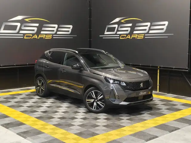 Peugeot 3008 1.2 GT Blackpack/LED/WarmLeder/Dodehoek/Keyless/19"/AdCruise/360/Ambi/Focal/Apple