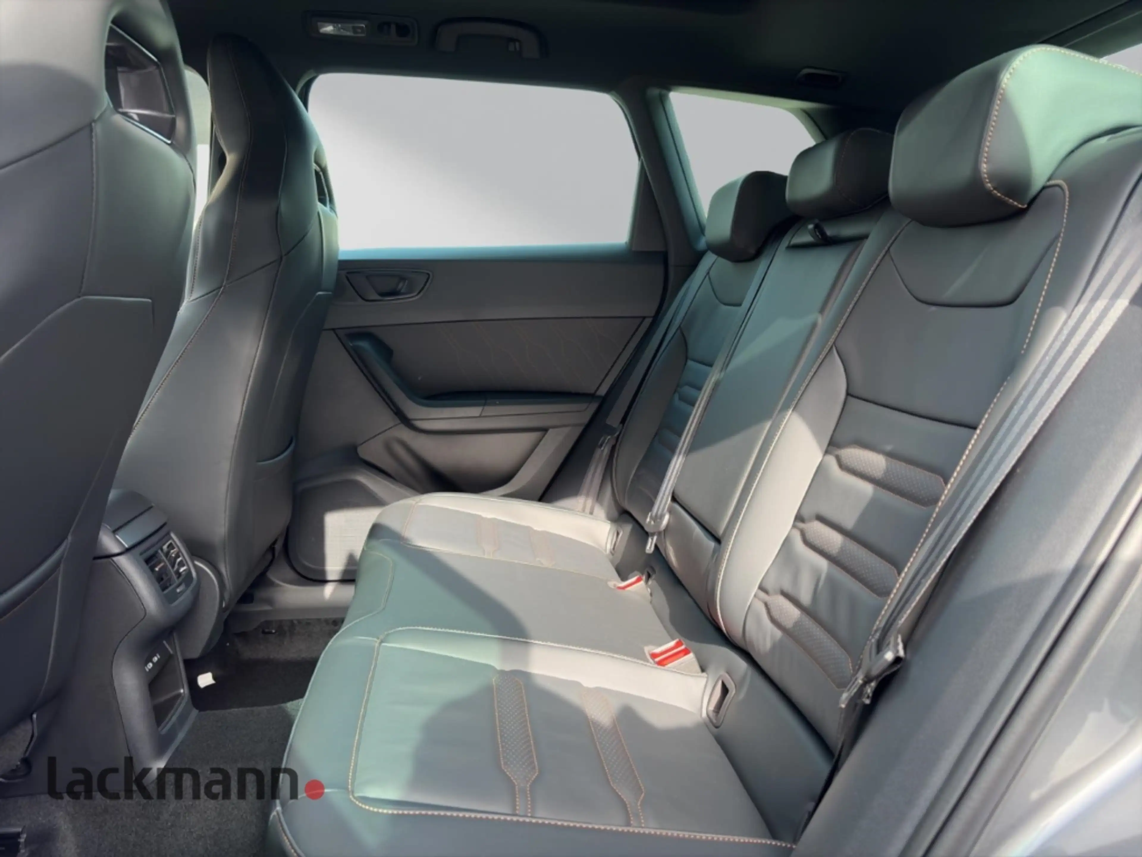 CUPRA Ateca VZ 2.0 TSI *Leder*Panorama*el.Heckklappe* — photo 9