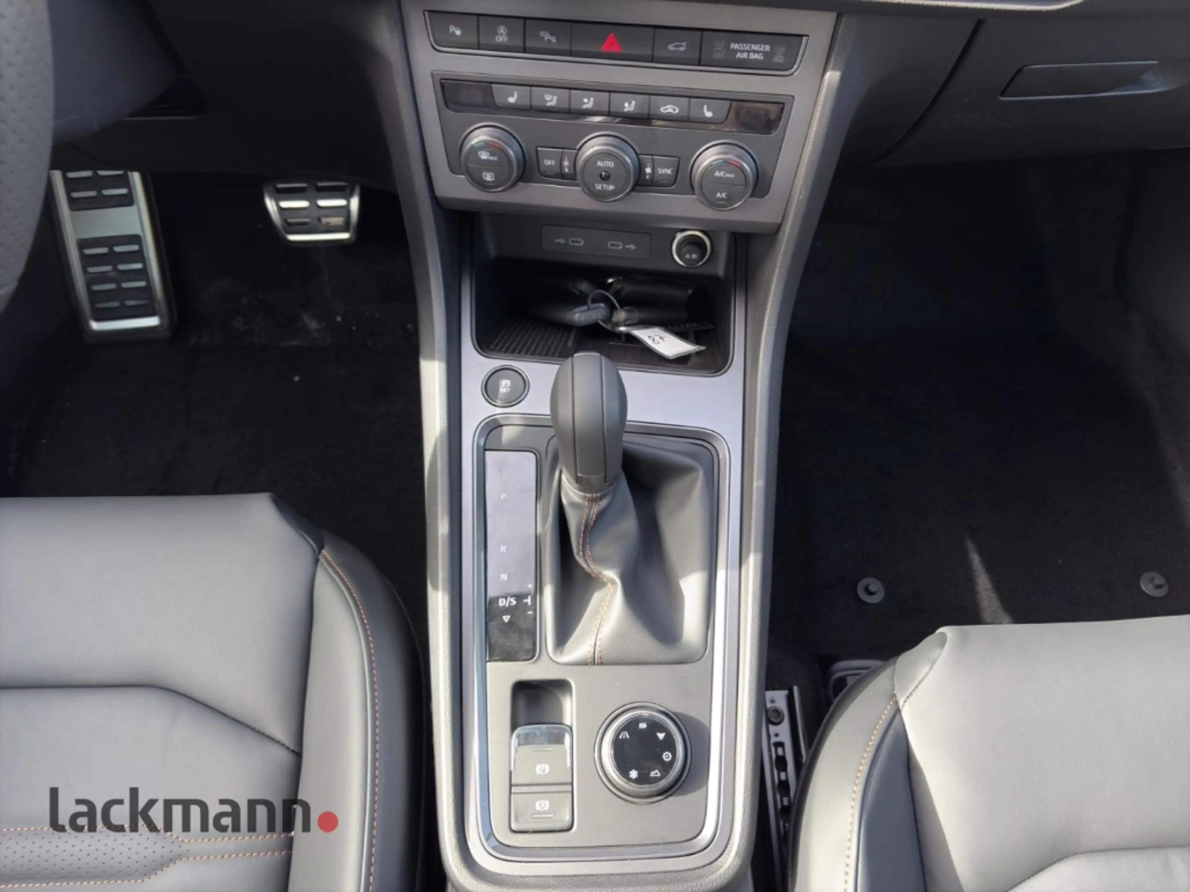 CUPRA Ateca VZ 2.0 TSI *Leder*Panorama*el.Heckklappe* — photo 12