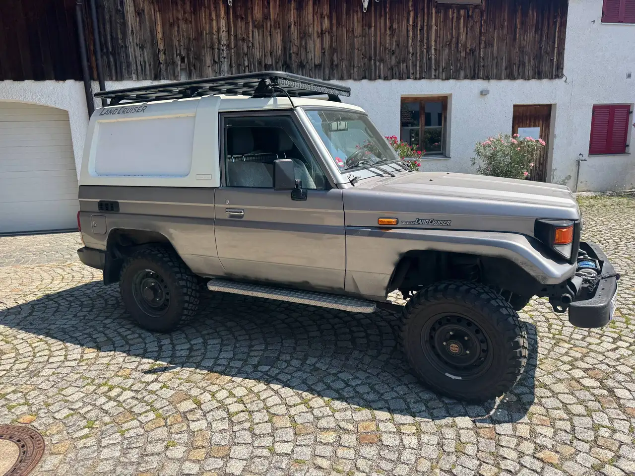 Toyota Land Cruiser, foto 3