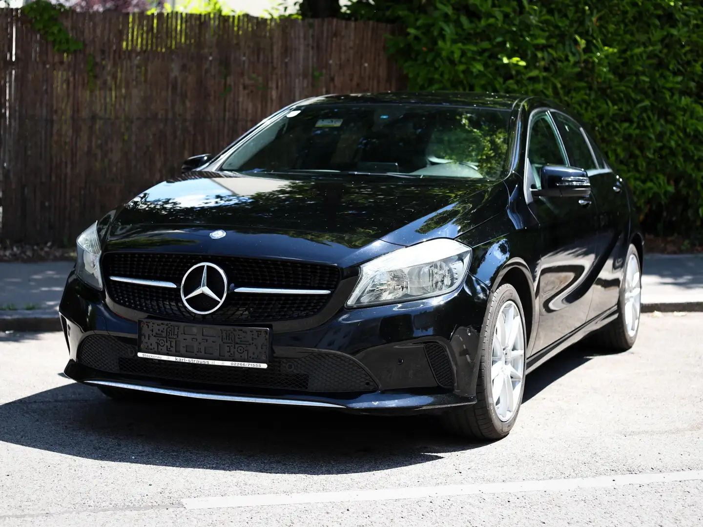 Mercedes-Benz A 160 A 160 Schwarz - 2