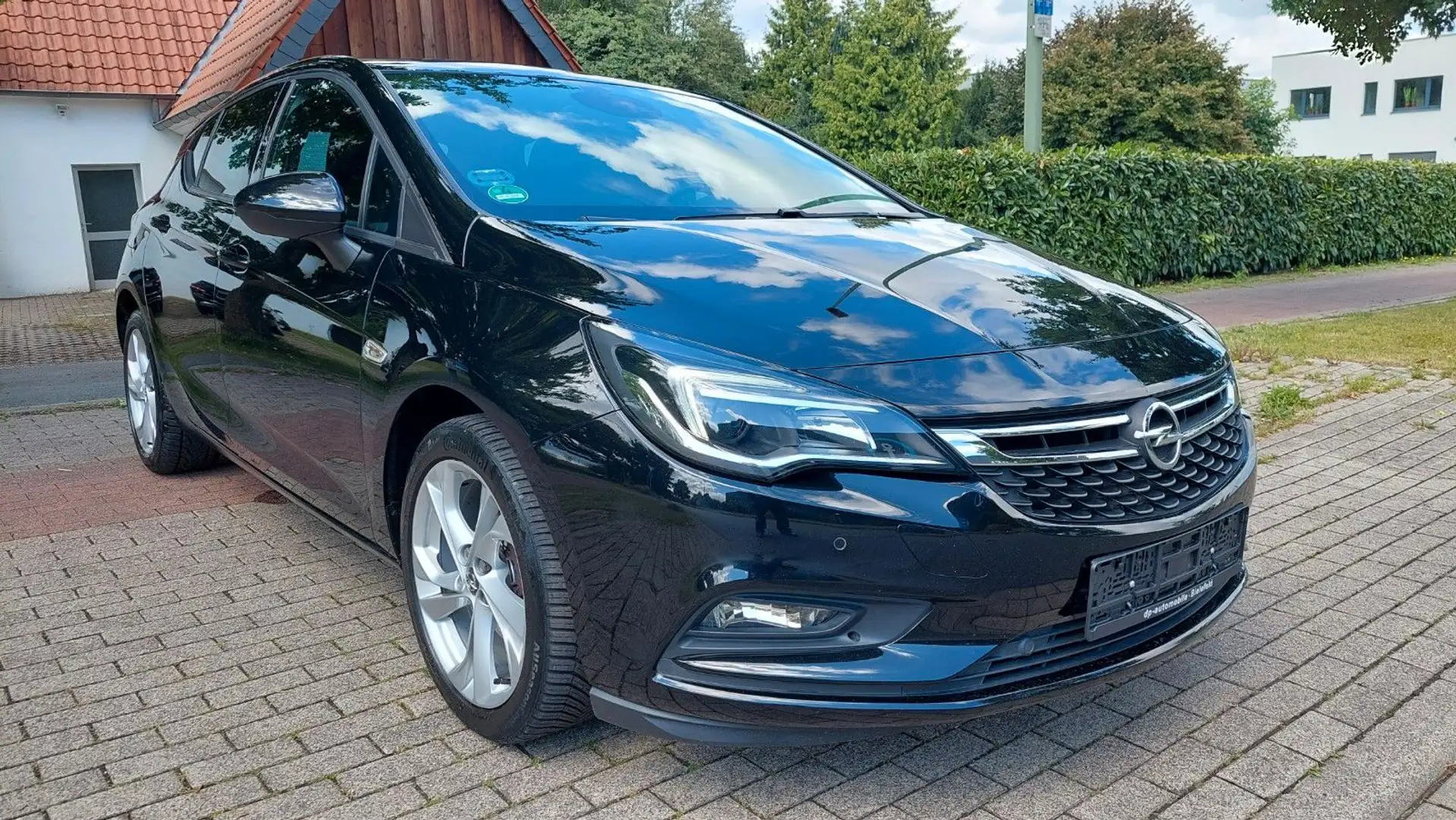 Opel Astra 1.4 Turbo 92kW Navi-Kamera-AHK-17"-TOP Noir - 2