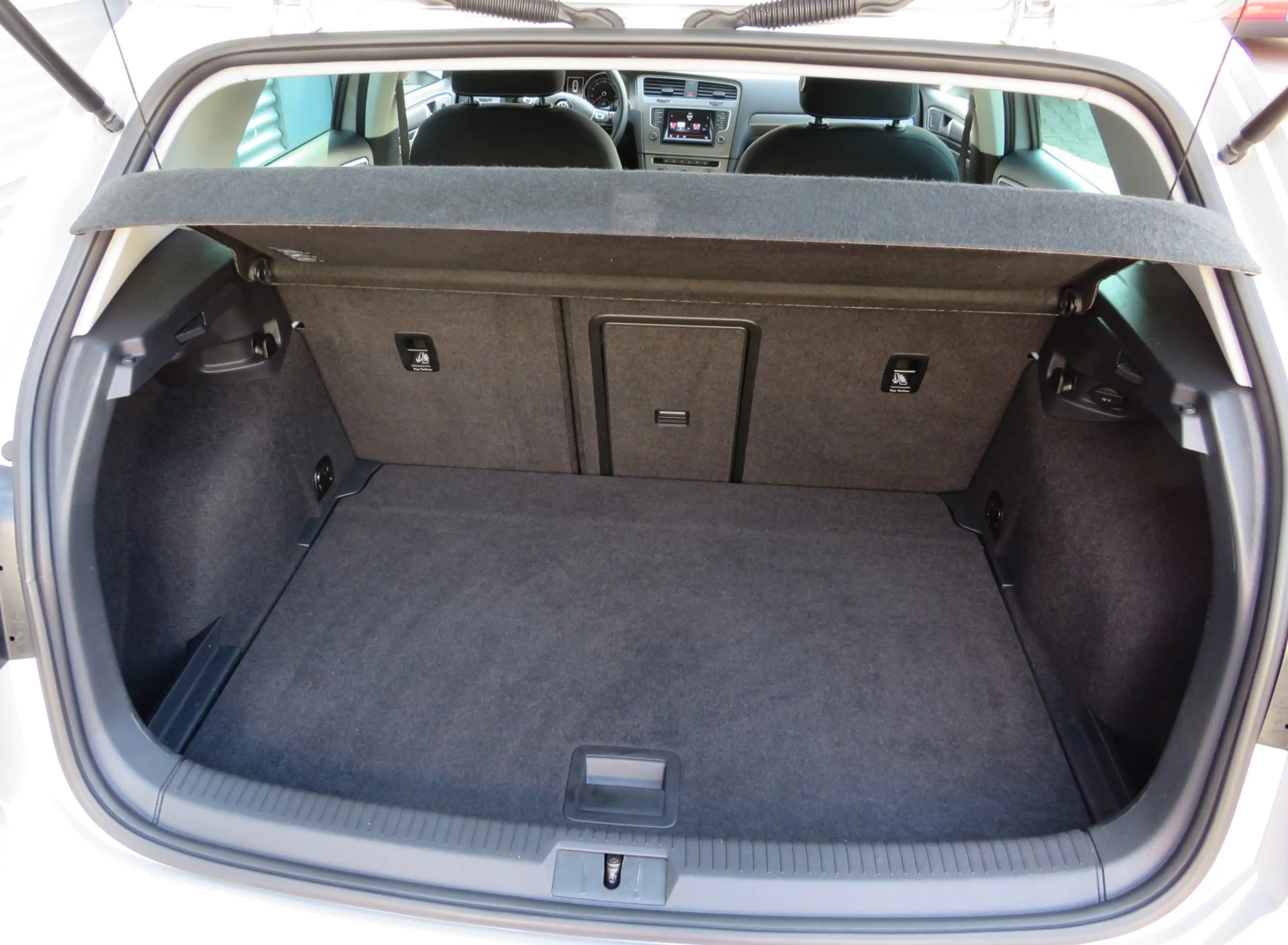 Volkswagen Golf 1.2 TSI Lounge  NAVI/pdc v&ht. — photo 11