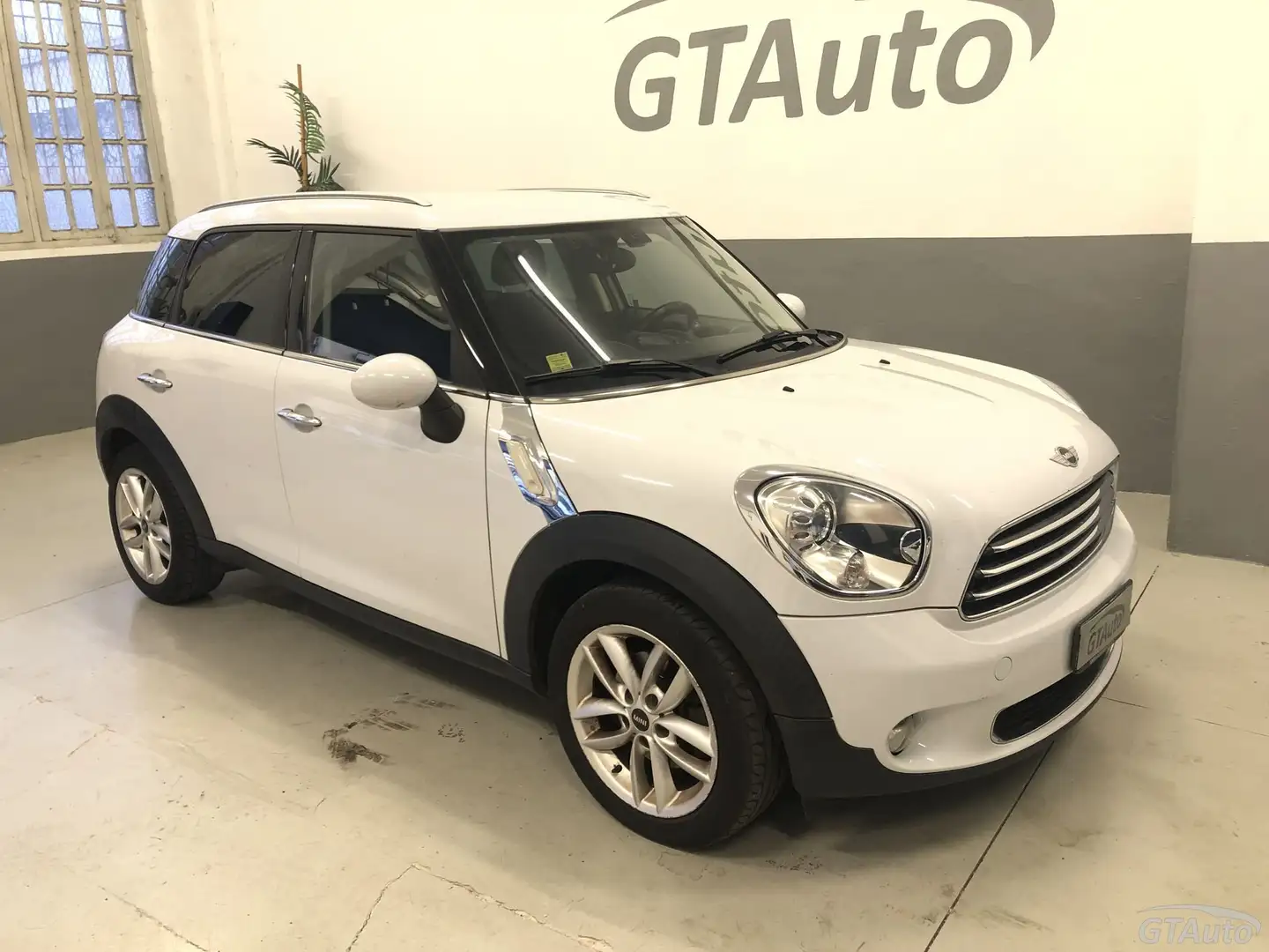 MINI Cooper D Countryman Mini 1.6 Cooper D Countryman Blanc - 1