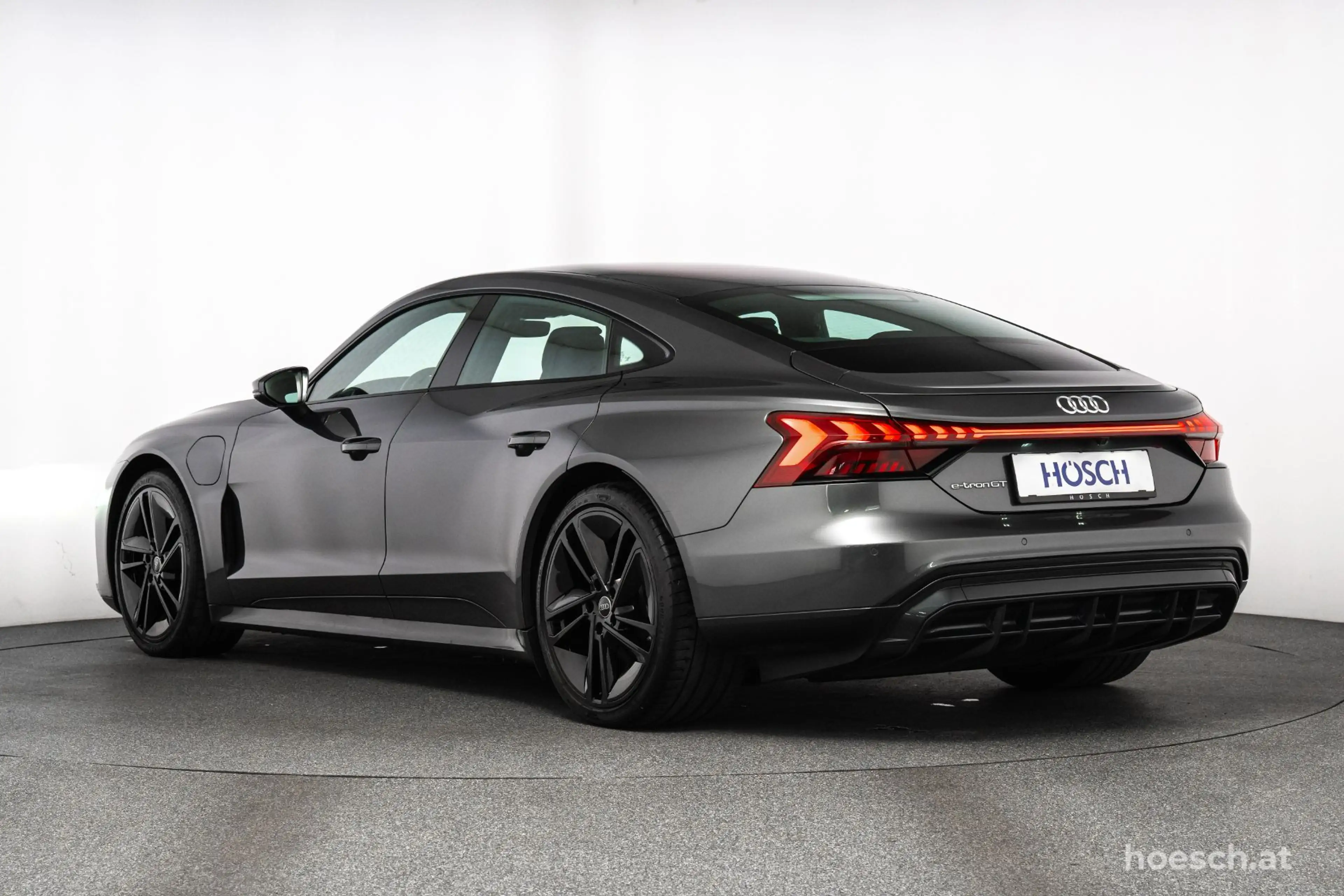 Audi e-tron GT quattro 21" LEDER SITZBELÜFTUNG B&O — photo 4