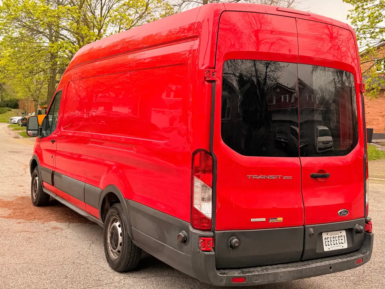Ford Transit Cargo Van снимка Ford Transit Cargo Van