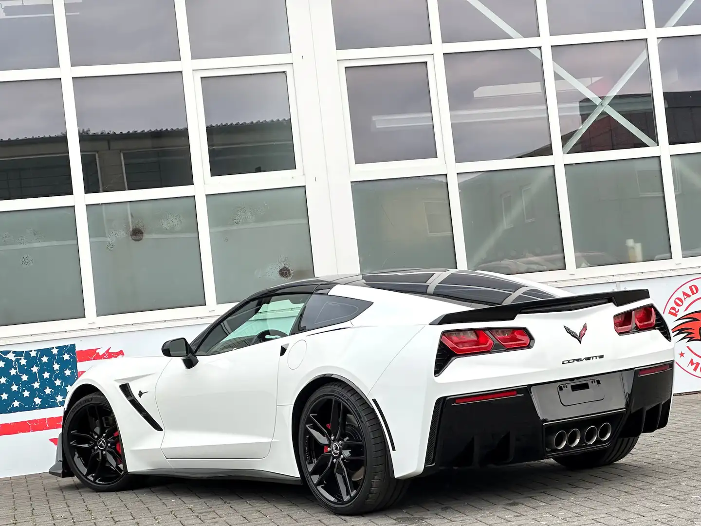 Corvette C7 Stingray 1LT Autom. Z51 Bodykit Wit - 2