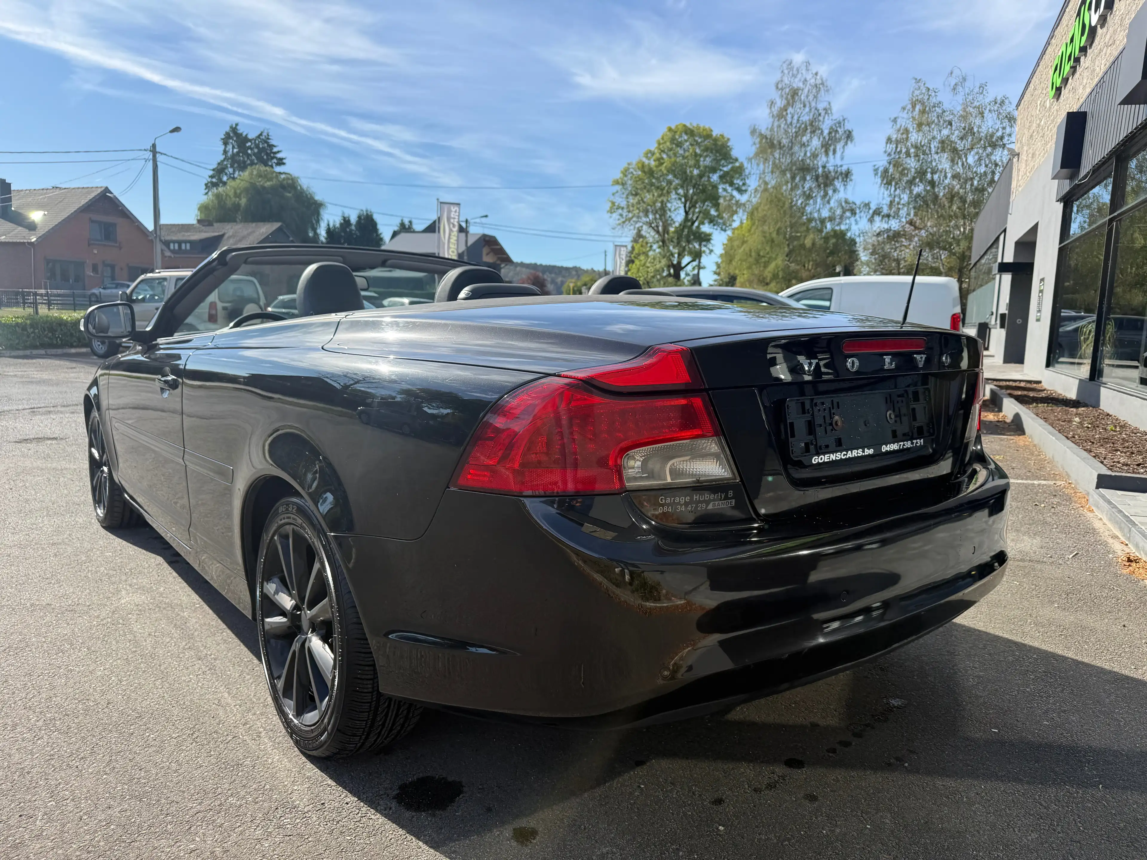 Volvo C70 C70 Cabriolet 2.0D BOÎTE AUTO,SIÈGES CHAUFFANTS,CRUISE,CLIM,RADIO… — photo 5