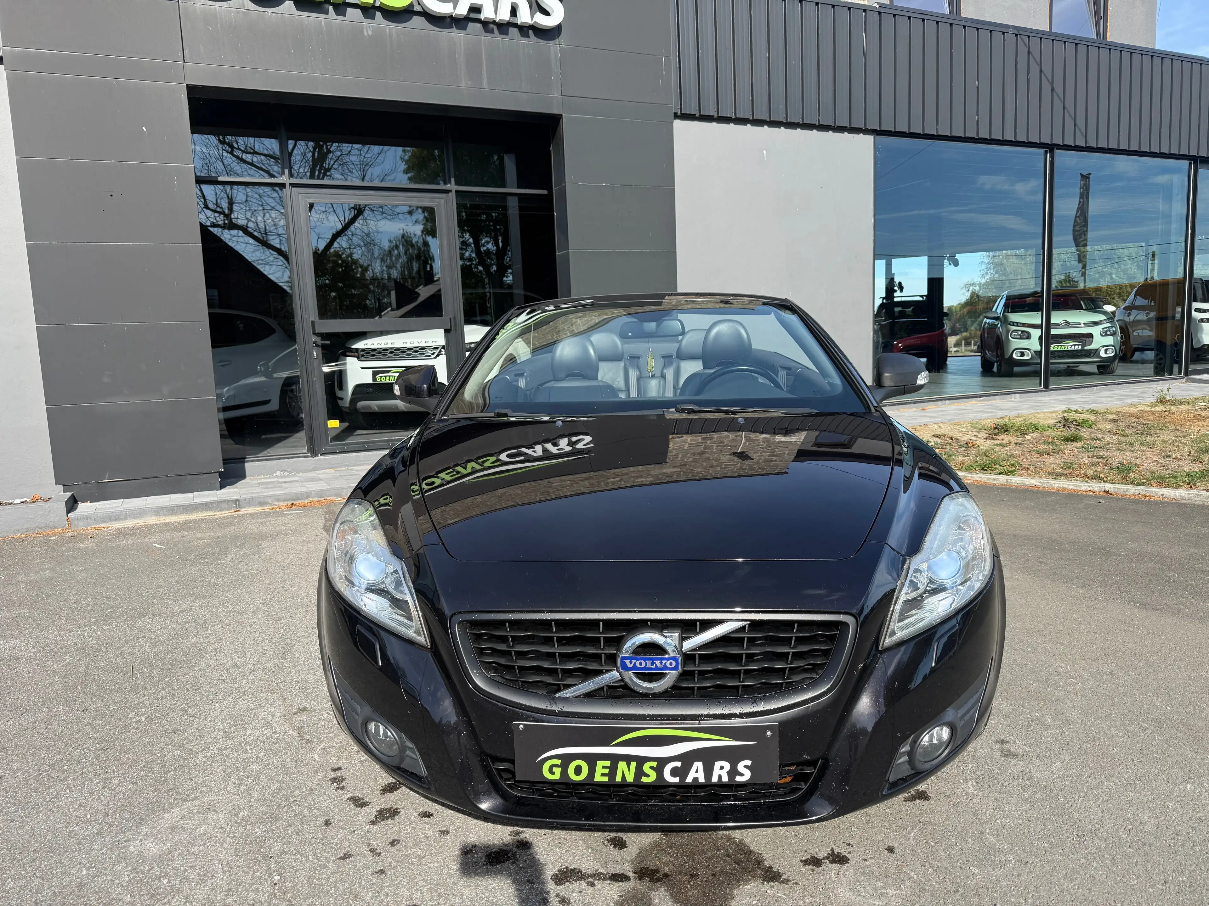 Volvo C70 C70 Cabriolet 2.0D BOÎTE AUTO,SIÈGES CHAUFFANTS,CRUISE,CLIM,RADIO… — photo 2