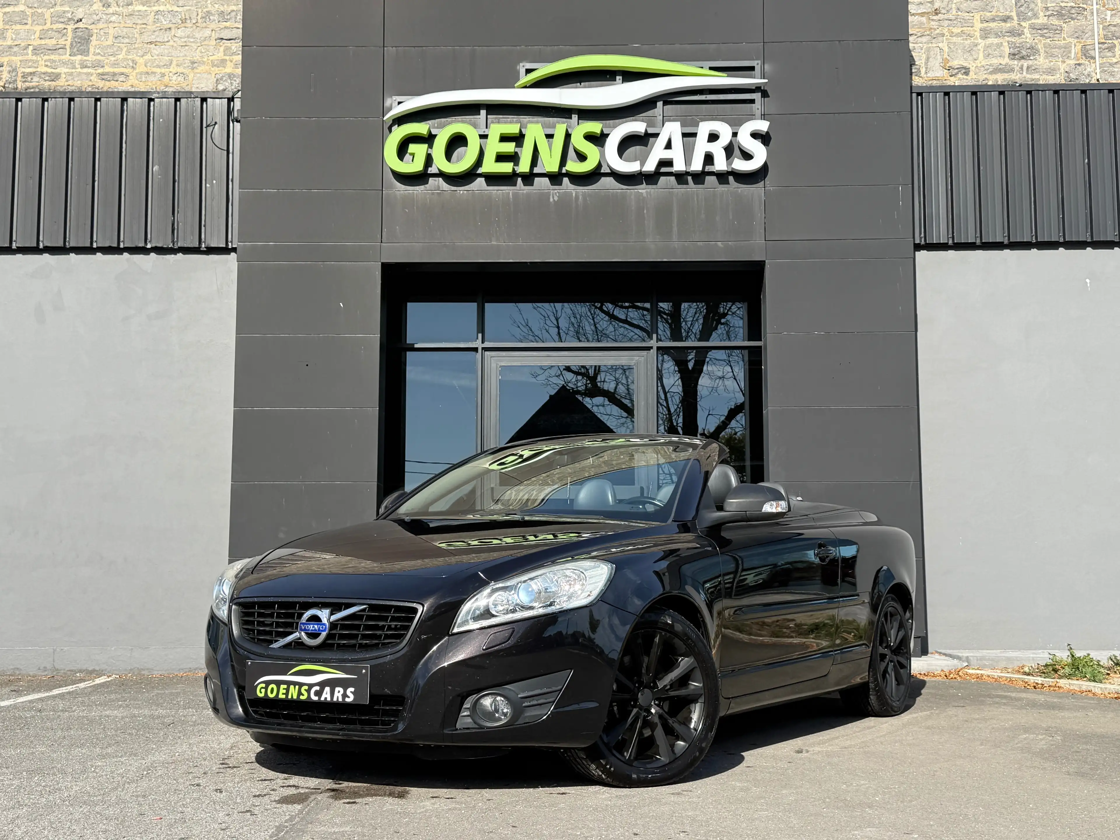 Volvo C70 C70 Cabriolet 2.0D BOÎTE AUTO,SIÈGES CHAUFFANTS,CRUISE,CLIM,RADIO…