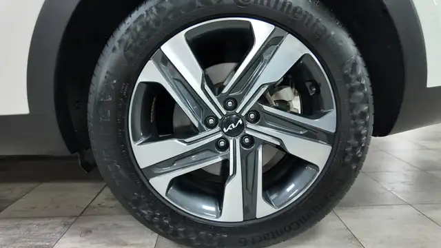Kia Sorento view 13